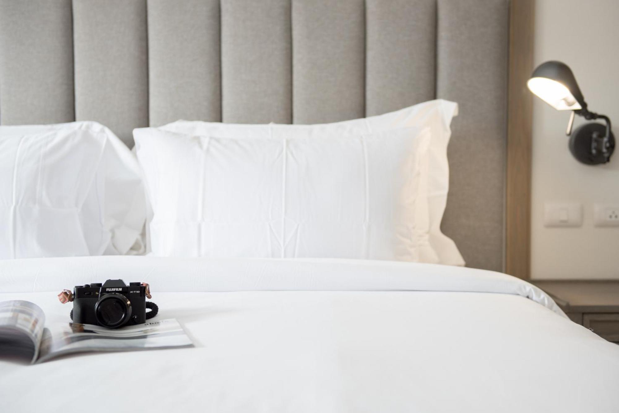 Deluxe Double or Twin Room Pool Access