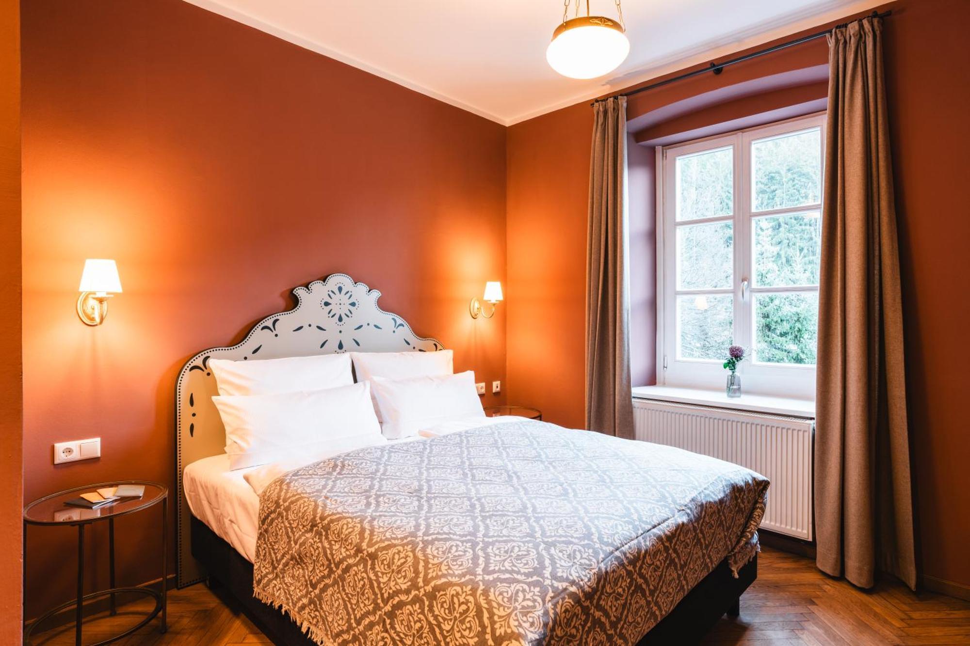Kabinett Haus Kaiser,1685179839:JPEG