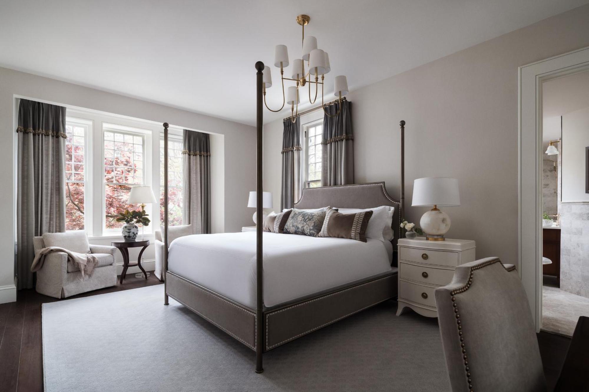 Suite with City View
