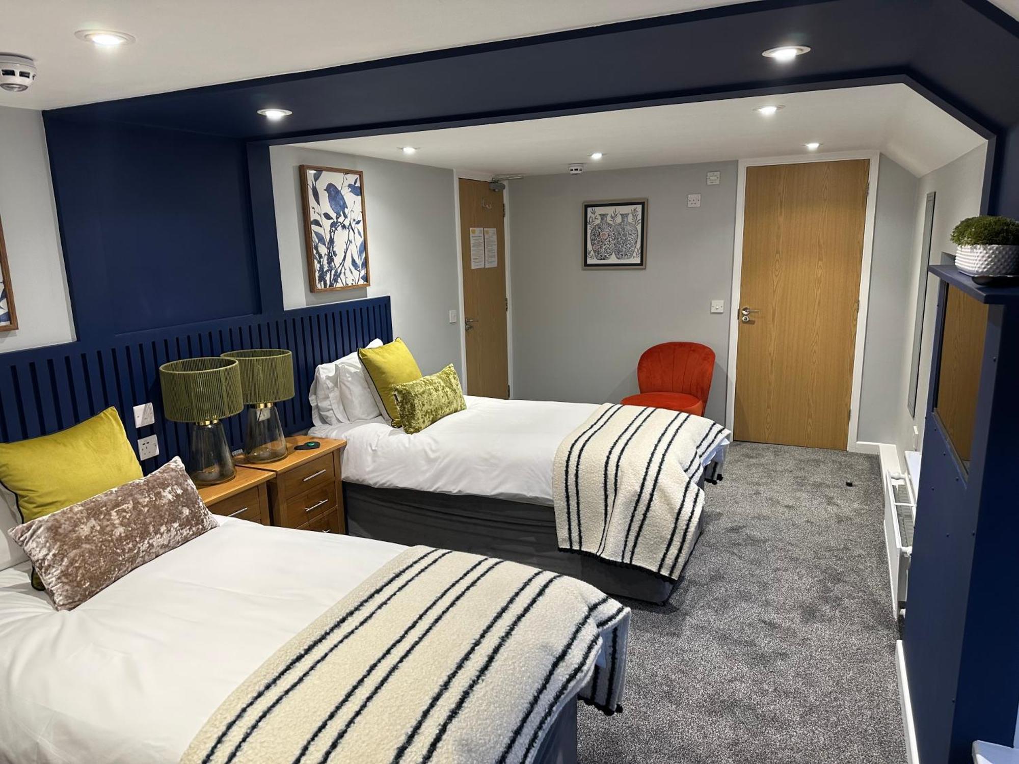 Large Twin Room