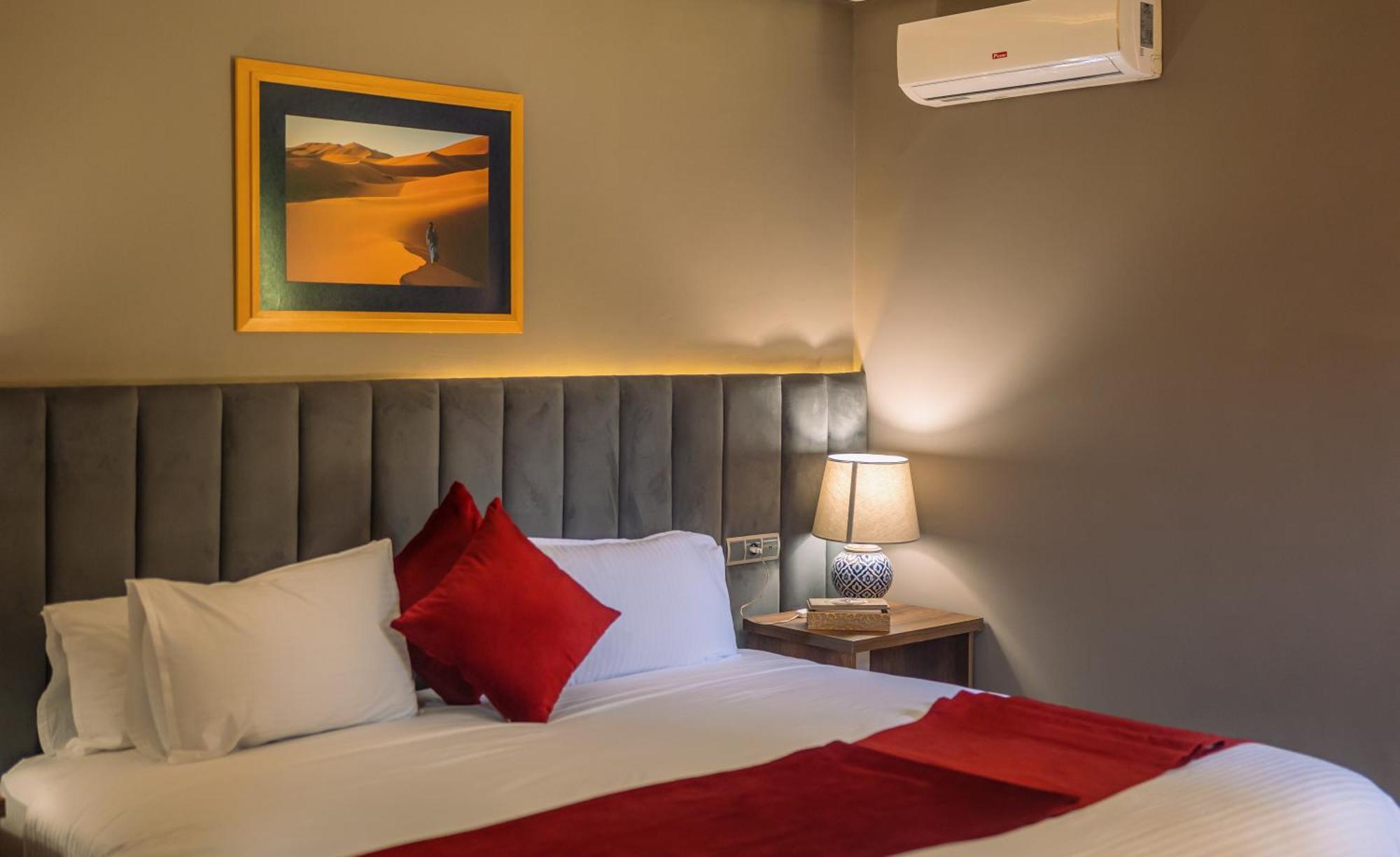 Deluxe Single Room
