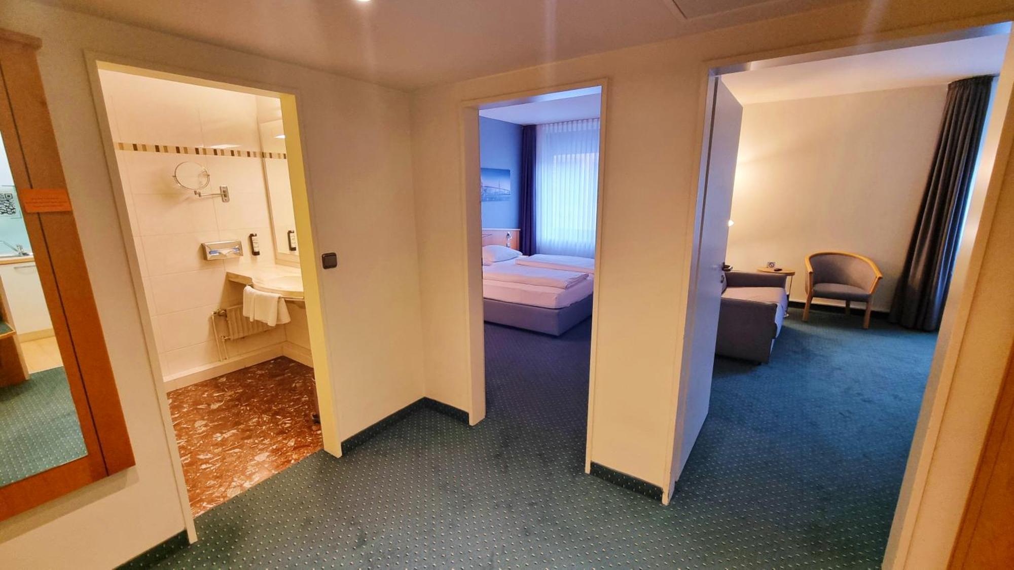 One-Bedroom Family Apartment,1687450855:JPEG