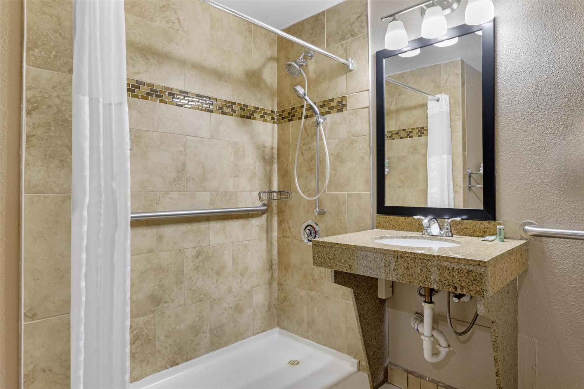 King Room with Roll-In Shower - Mobility Access/Communication Assistance