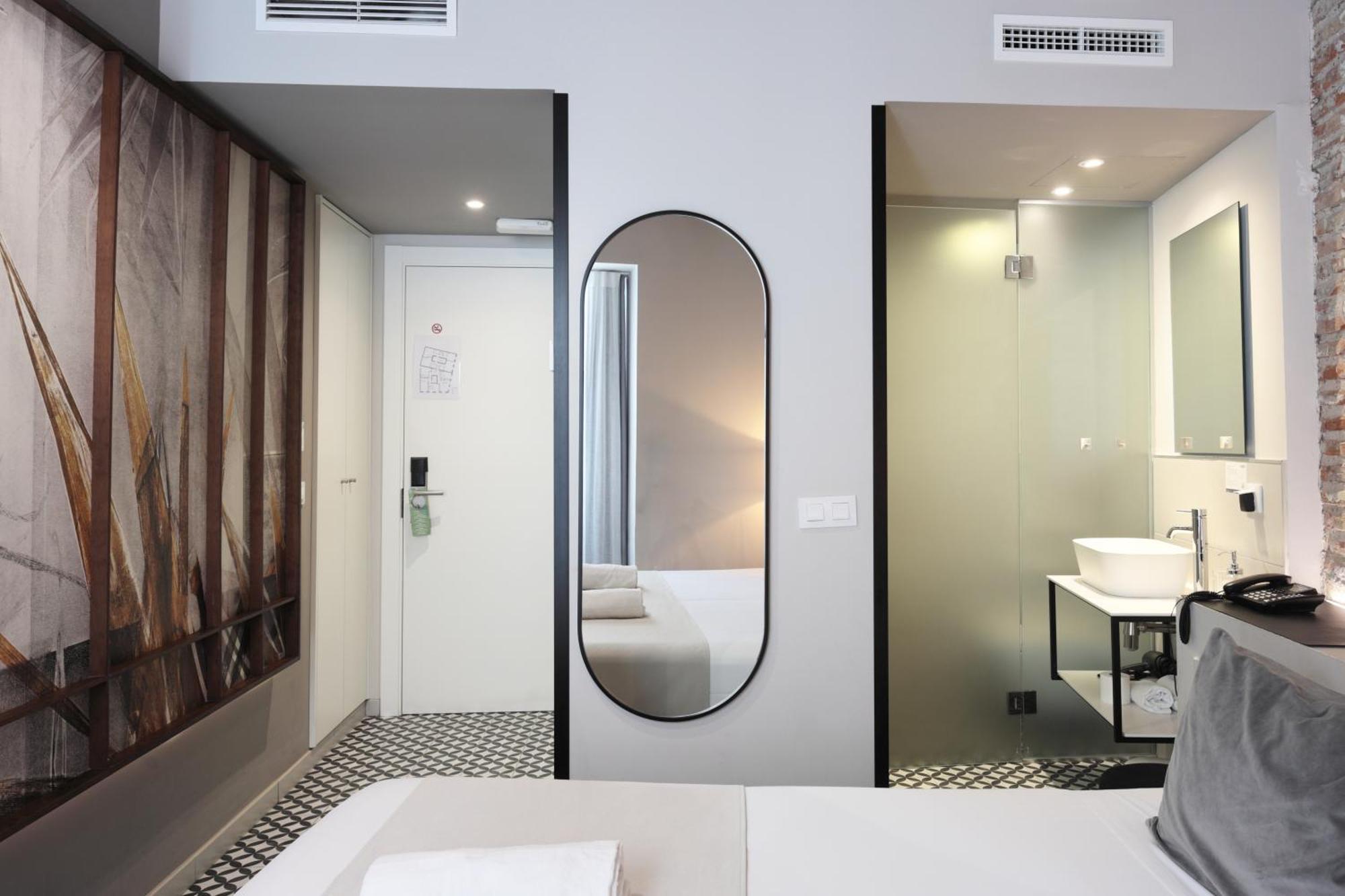 Double or Twin Room,1687540382:JPEG
