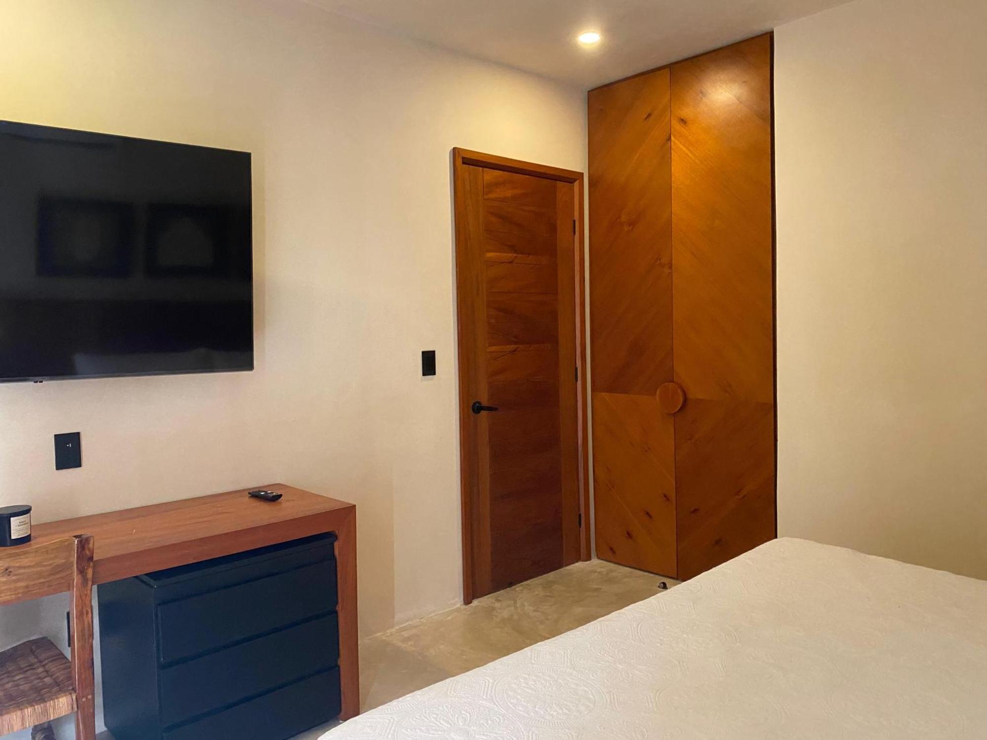 Three-Bedroom Apartment Private Pool