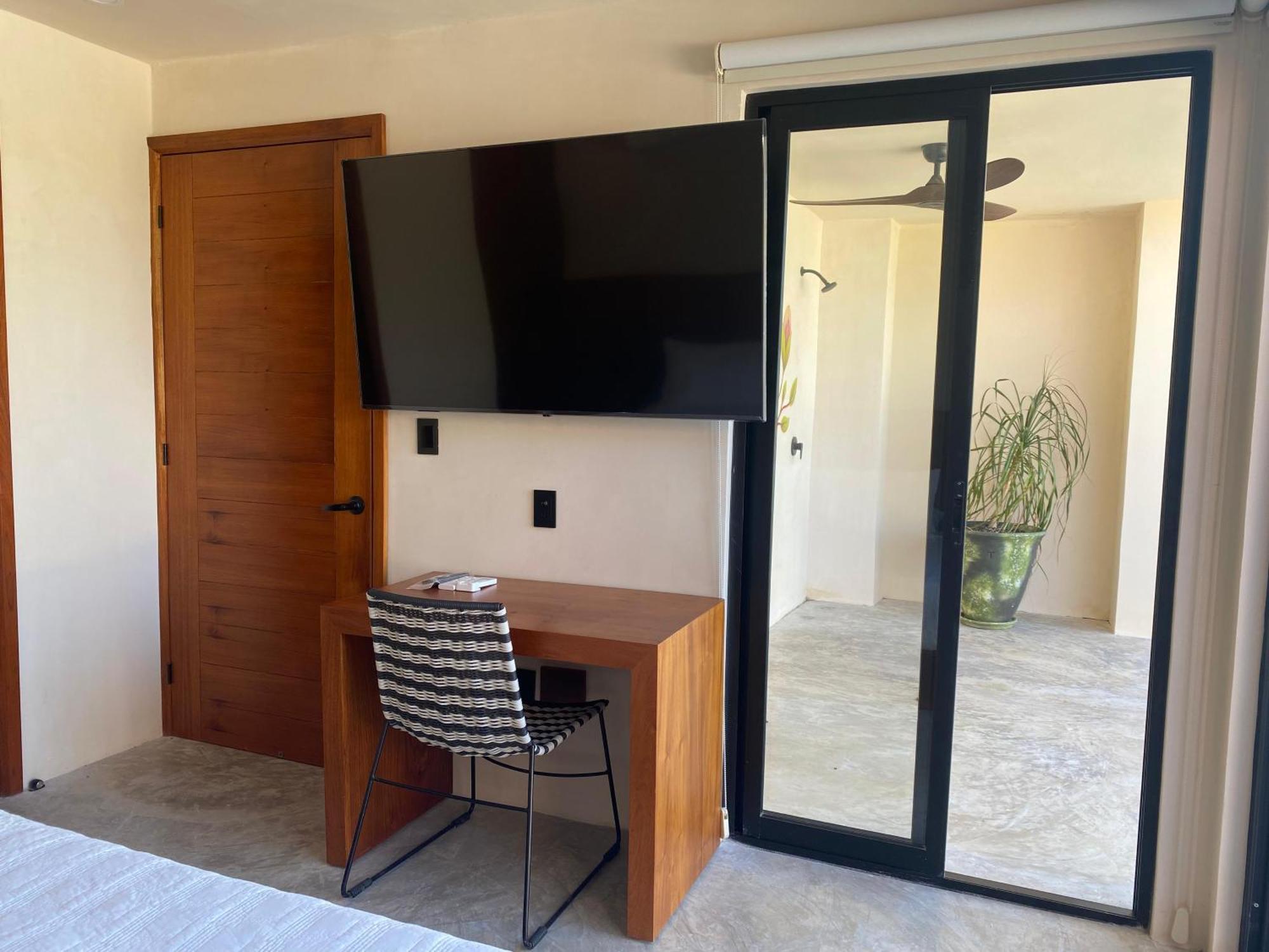 Three-Bedroom Apartment Private Pool