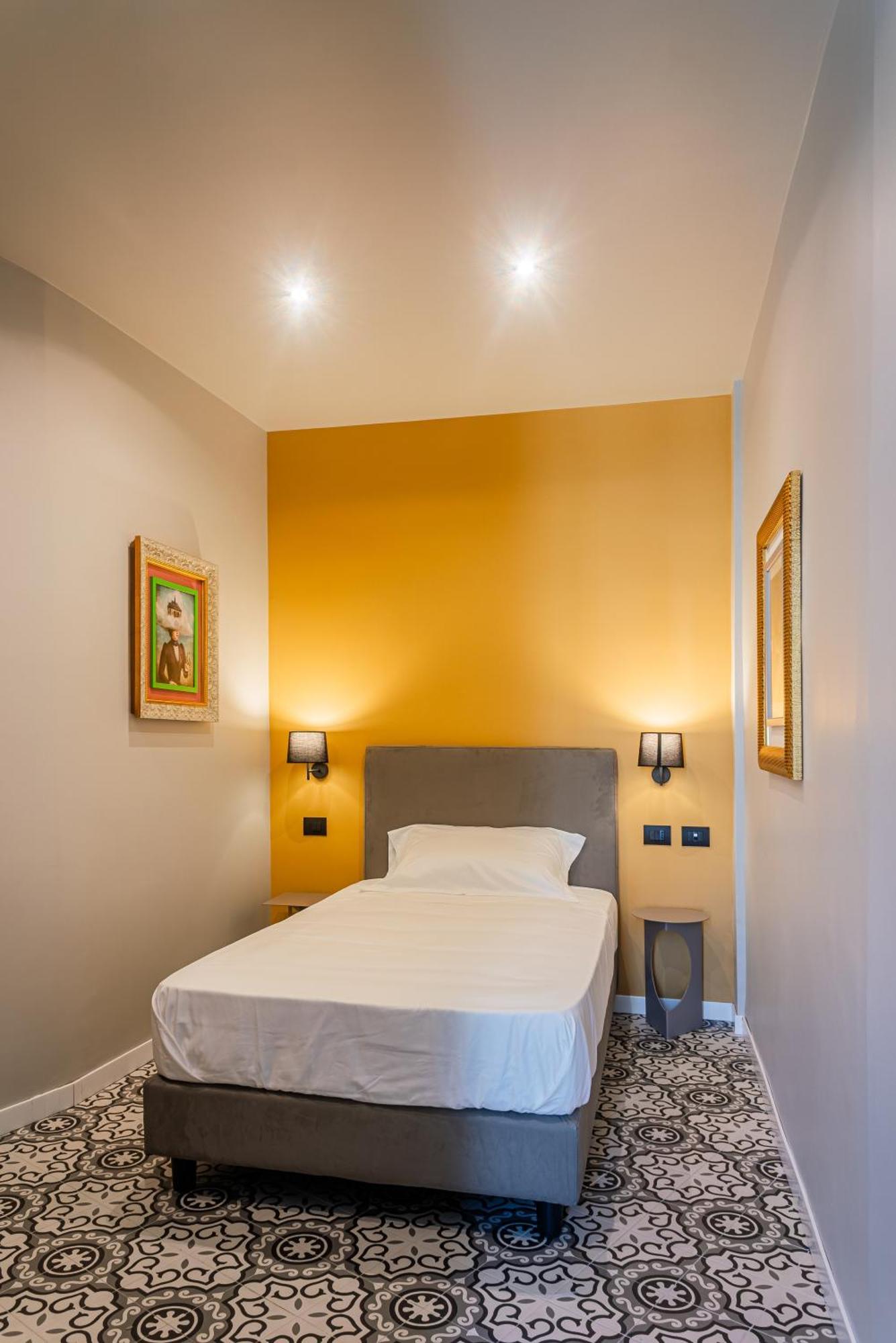 Deluxe Double Room - Non-Smoking