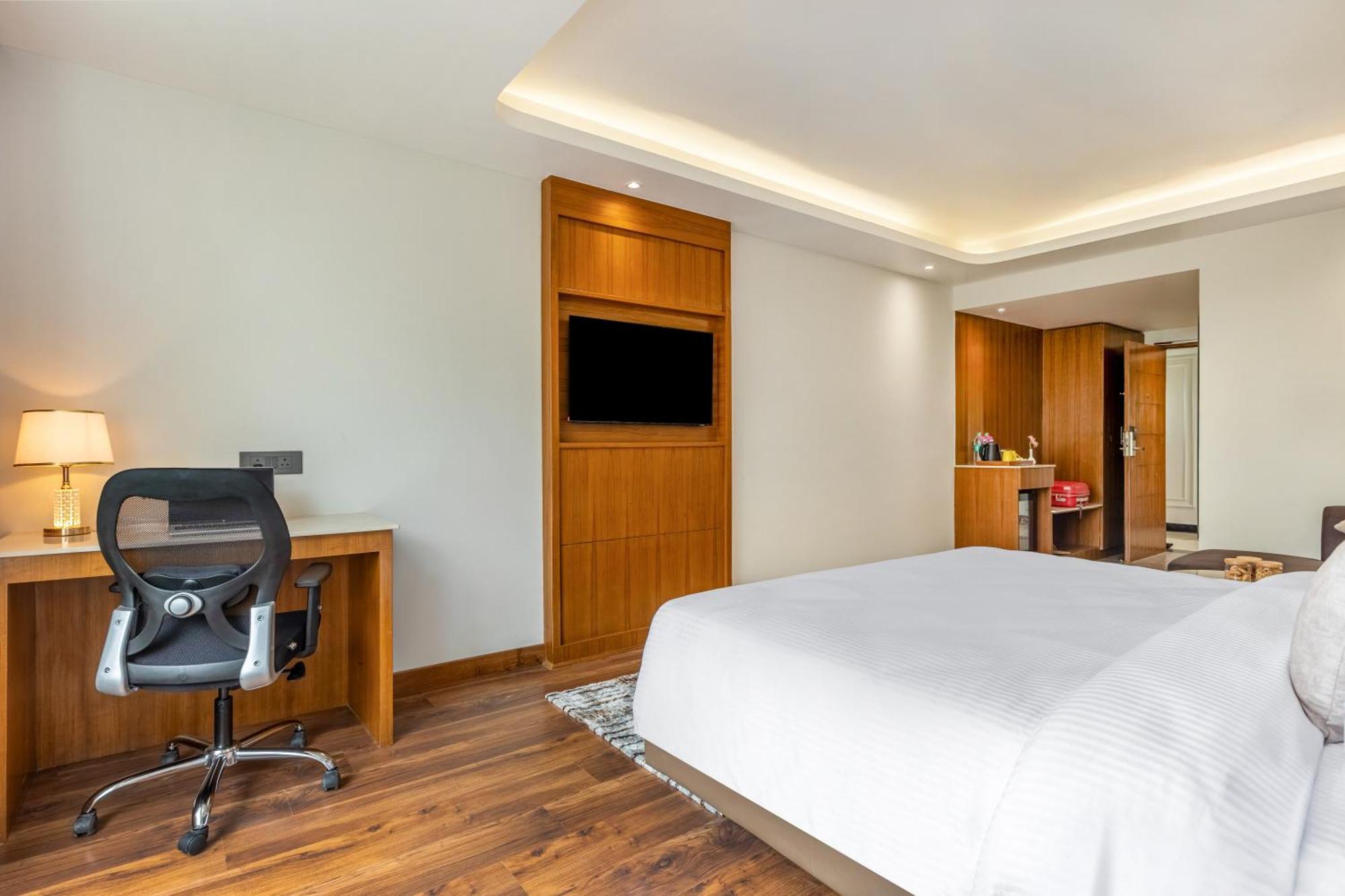 Executive Room with Balcony