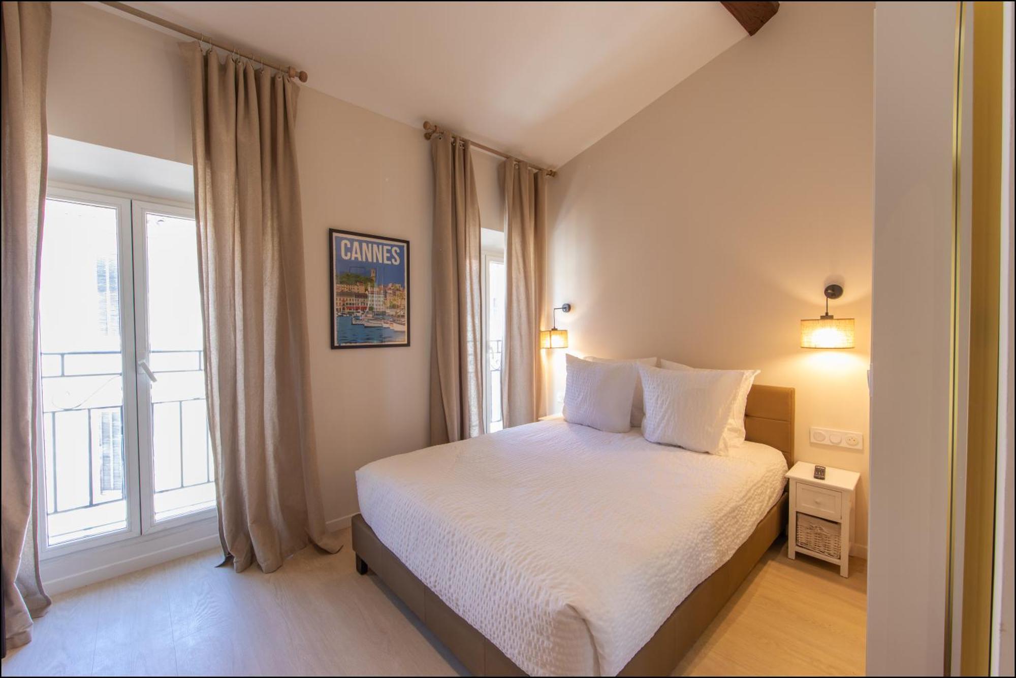 Single Room,1688168973:JPEG