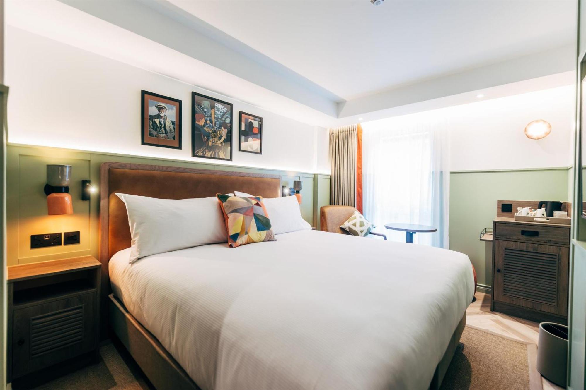 King Guest Room