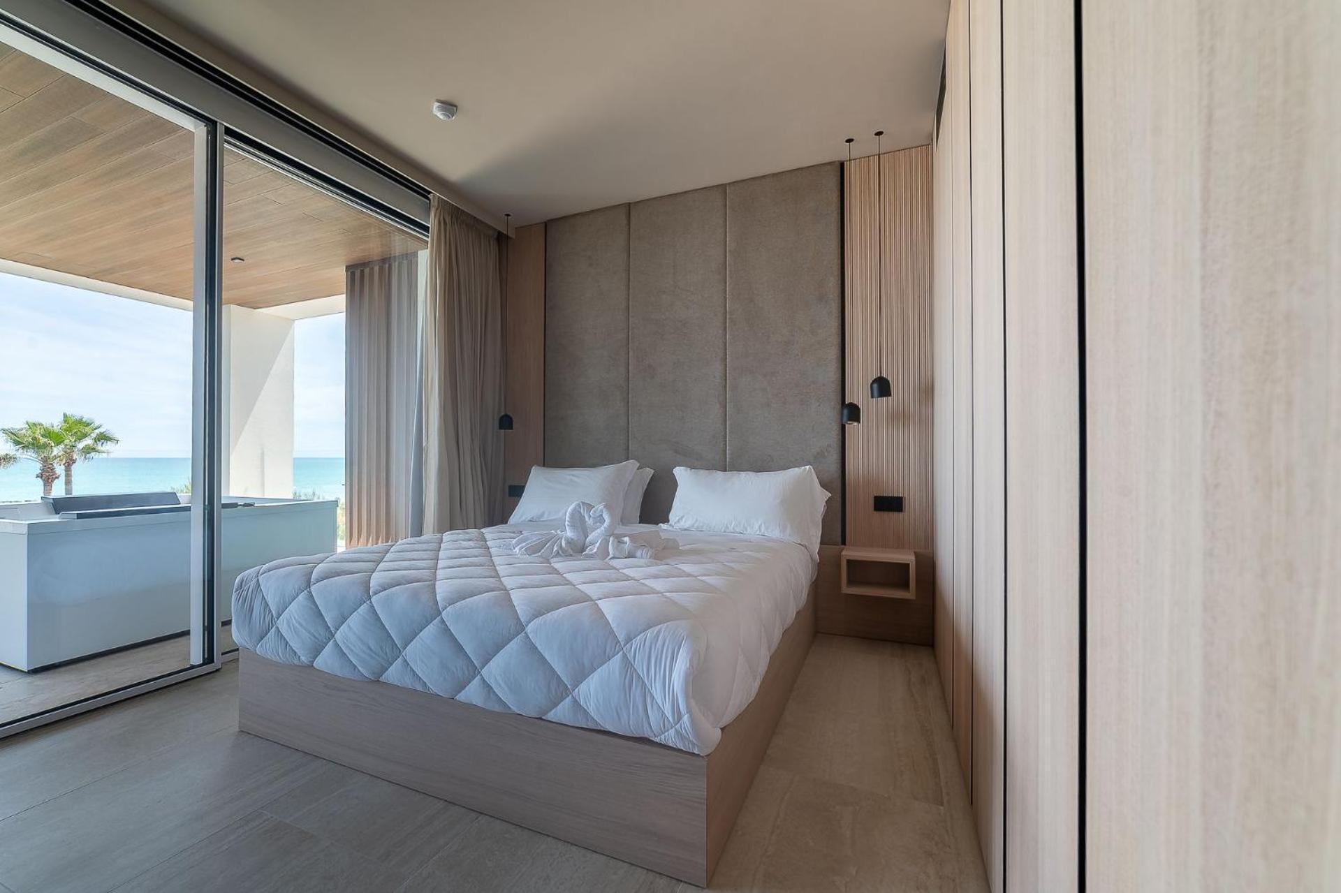 Suite with Spa Bath