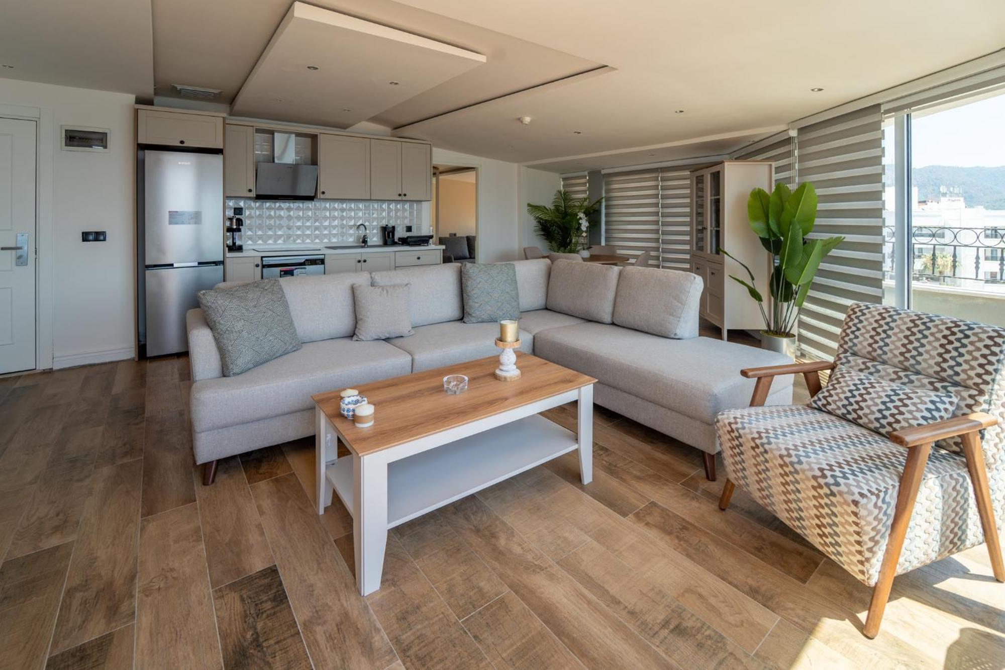 Suite with Sea View