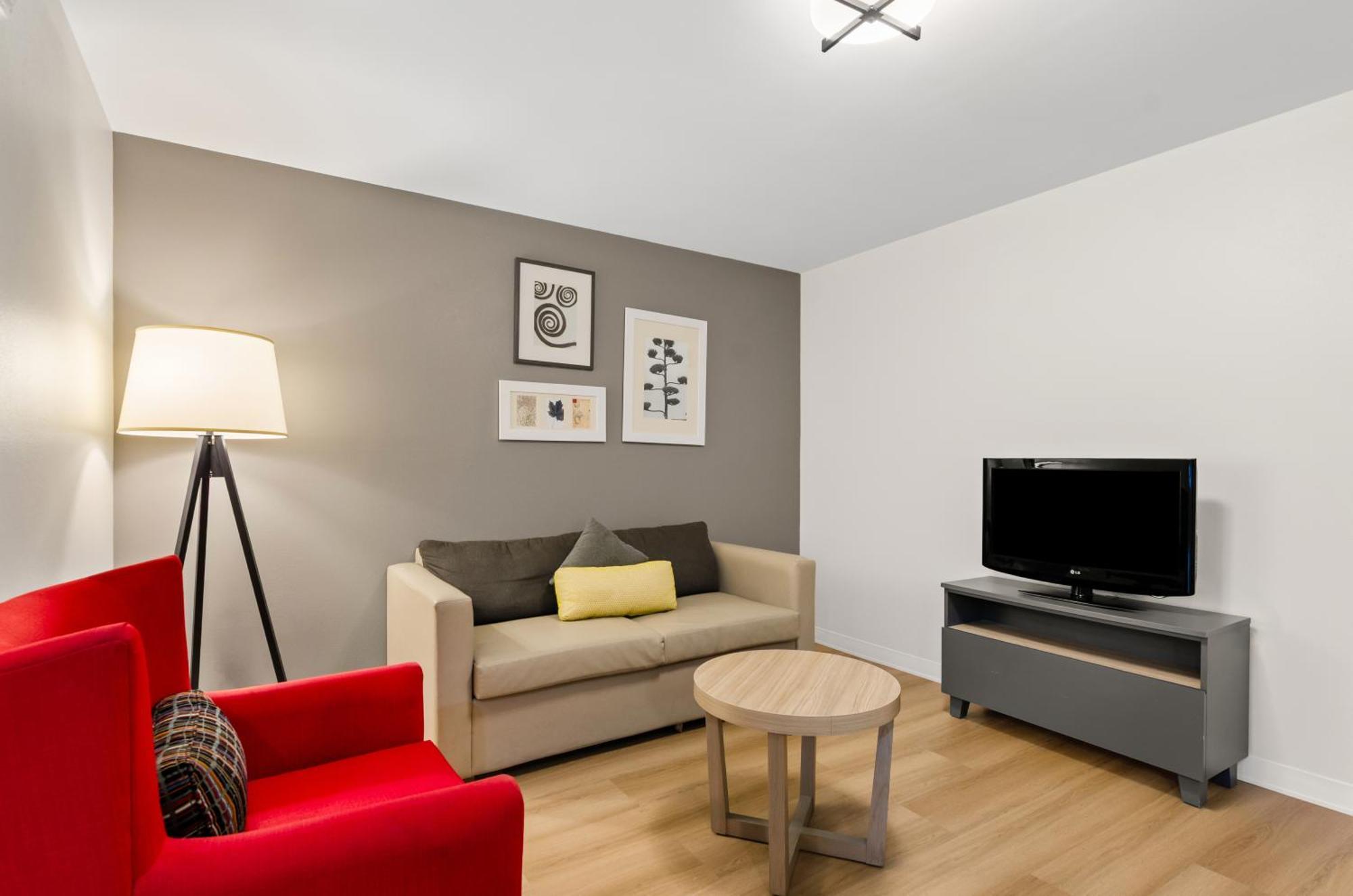 One-Bedroom King Suite Sofa Bed