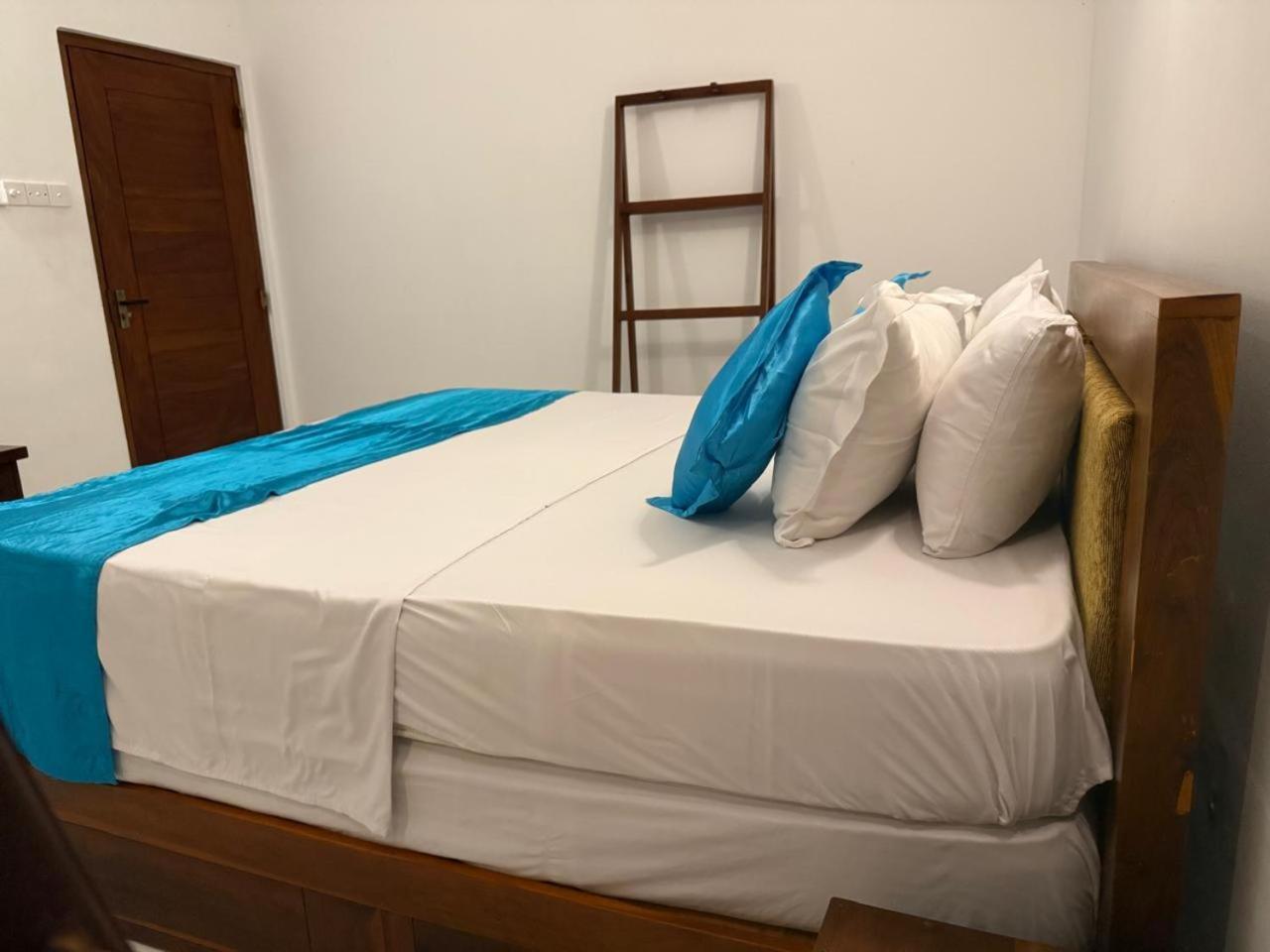 Deluxe Double Room Extra Bed