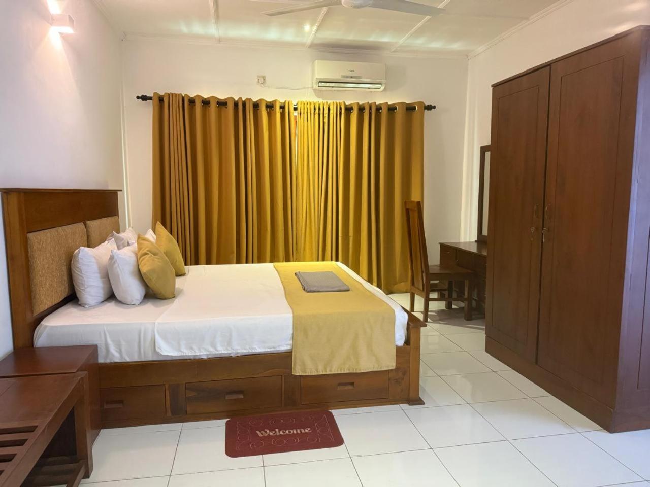 Deluxe Family Room,1688910471:JPEG