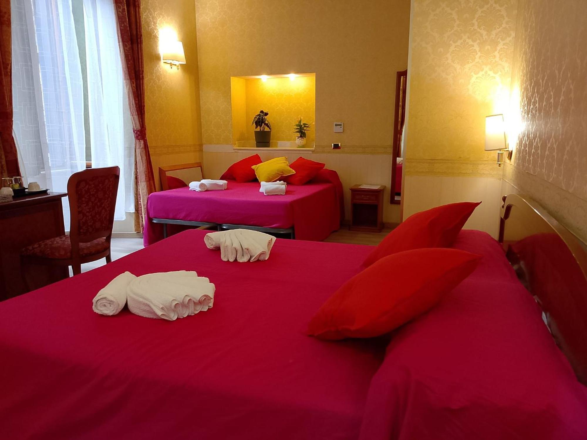 Deluxe Quadruple Room,1693869121:JPEG