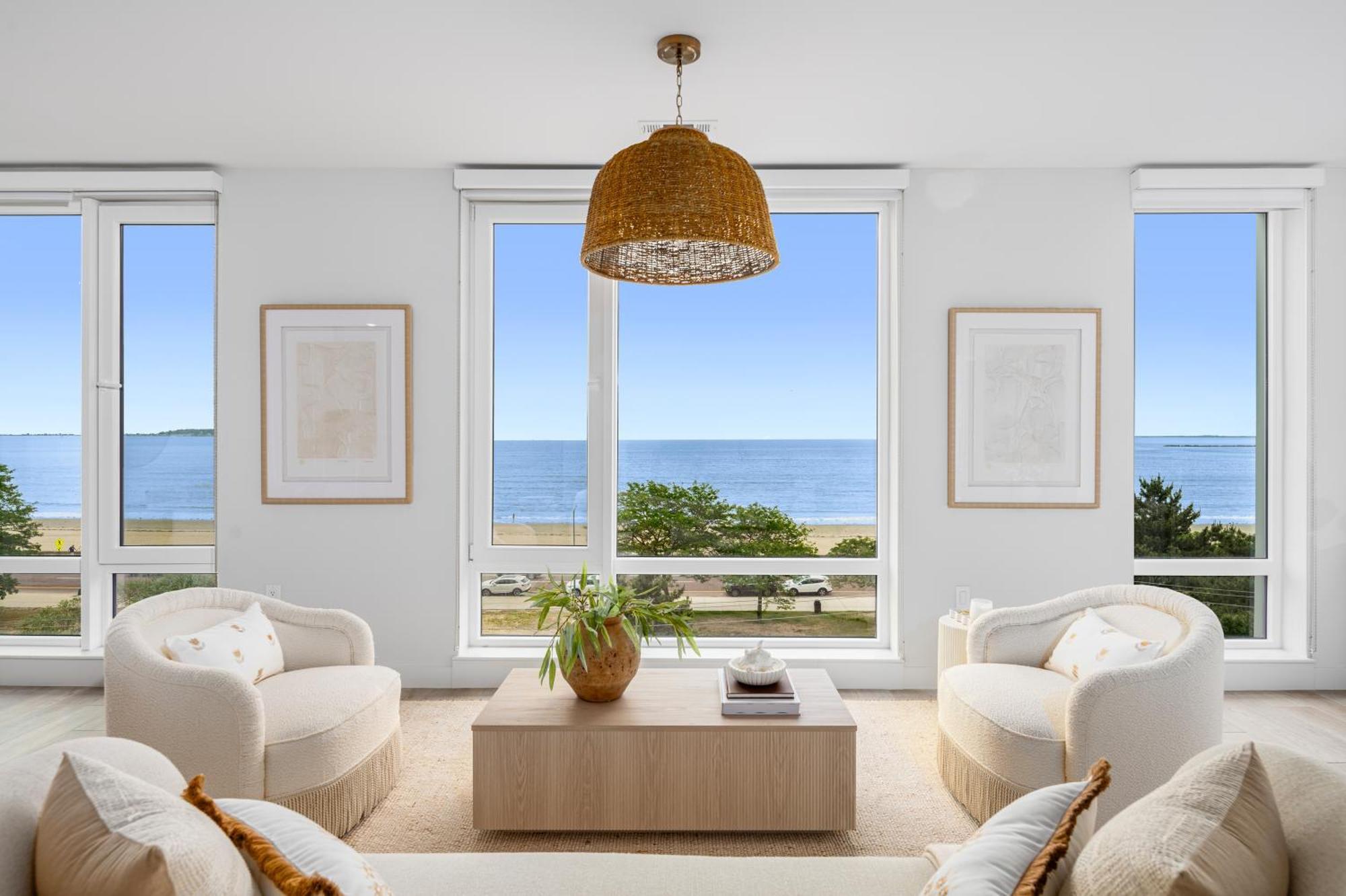 Two-Bedroom Deluxe Apartment with Ocean View