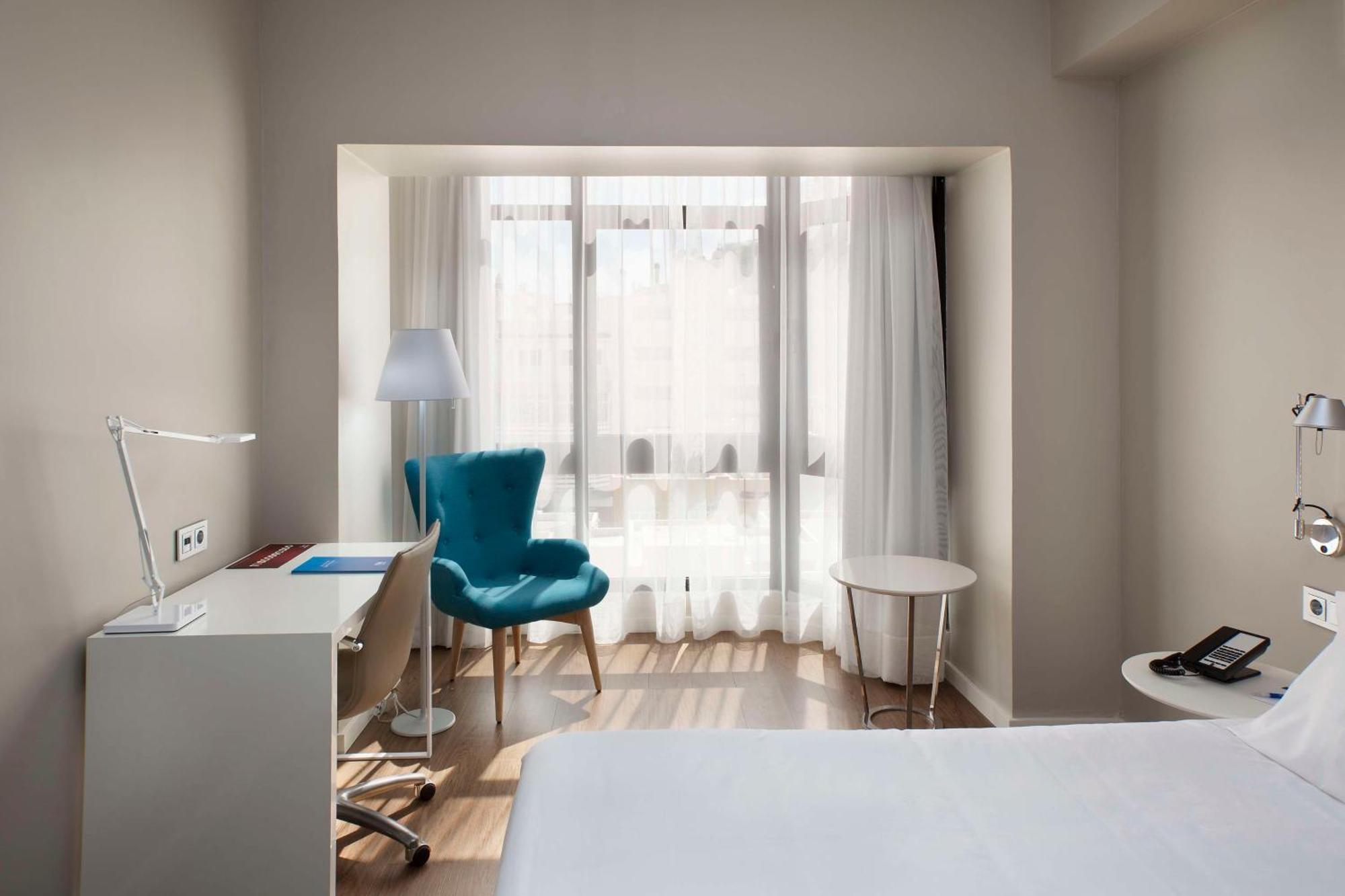 Standard Room City View Extra Bed