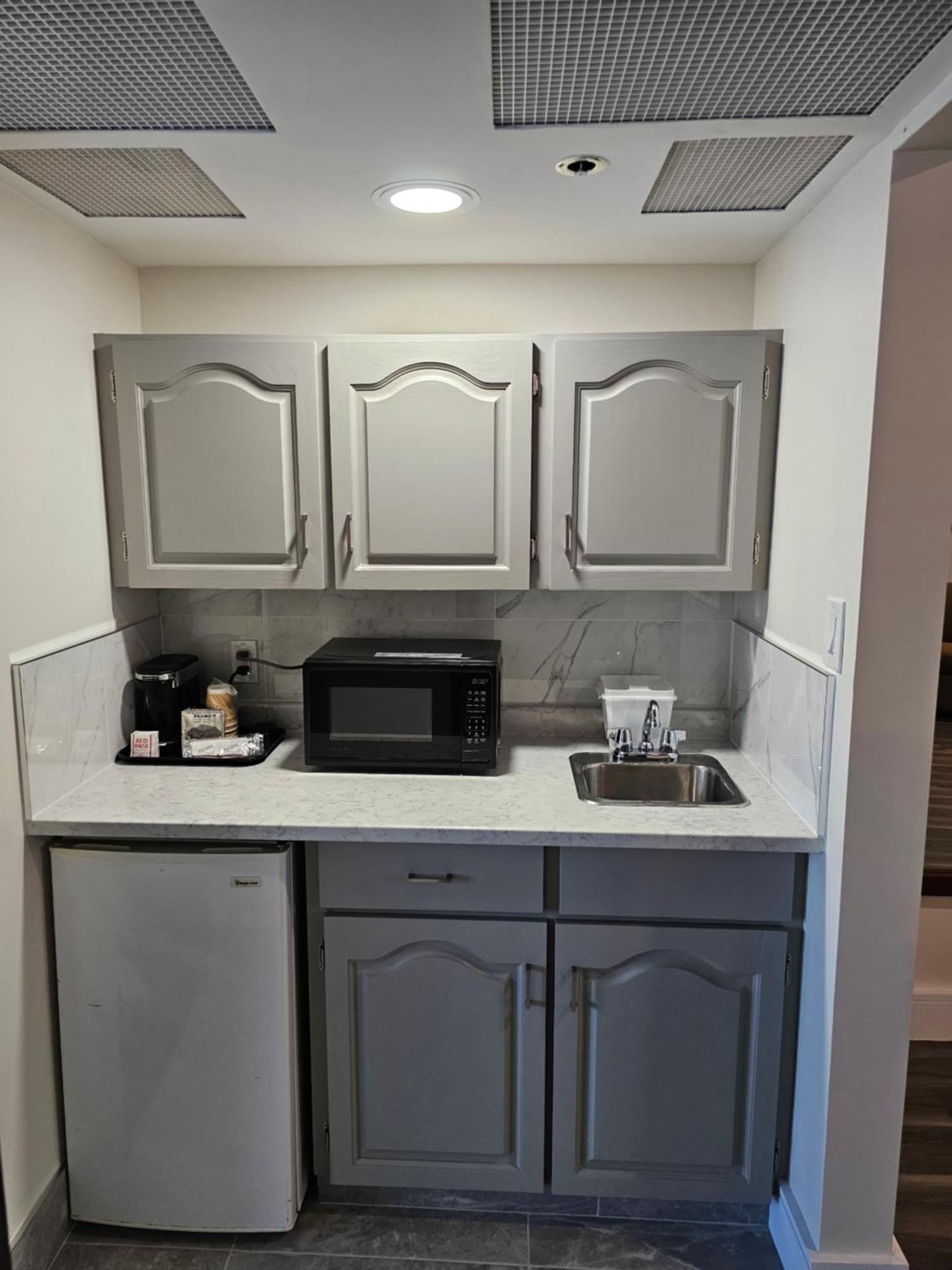 One-Bedroom Suite King with Sofabed