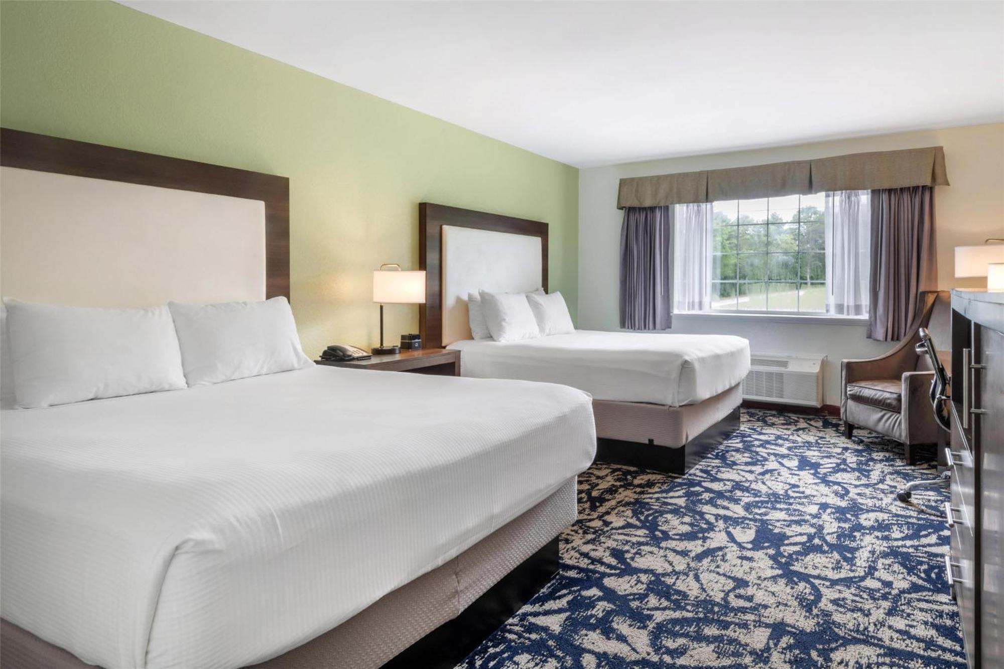 Queen Room with Two Queen Beds - Disability Access