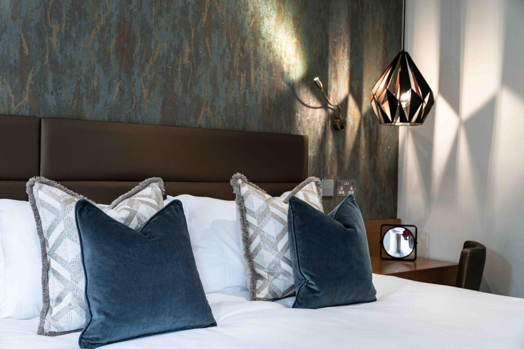 King Room,1691978886:JPEG