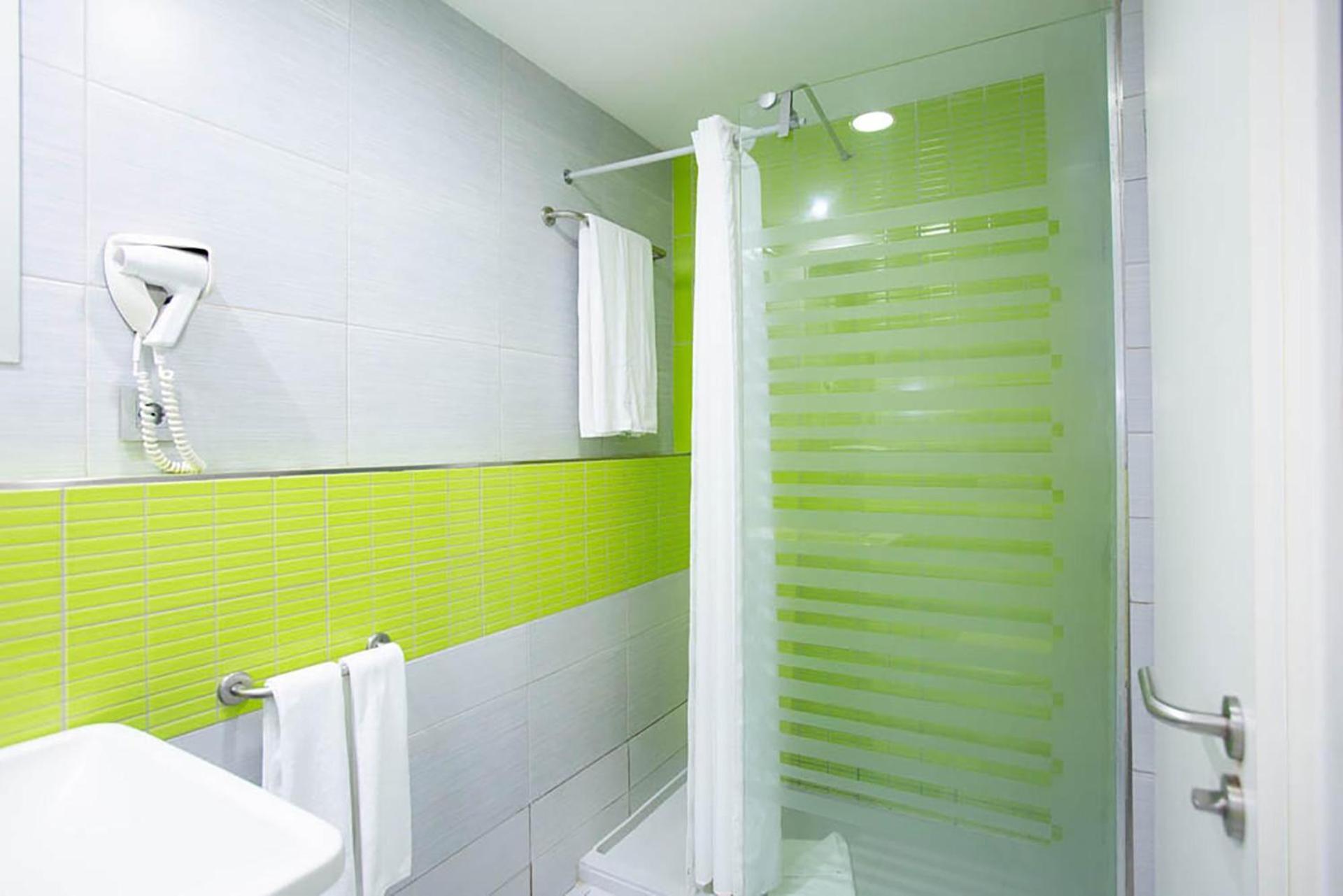 Apartamento Clásico de 1 dormitorio con balcón pequeño