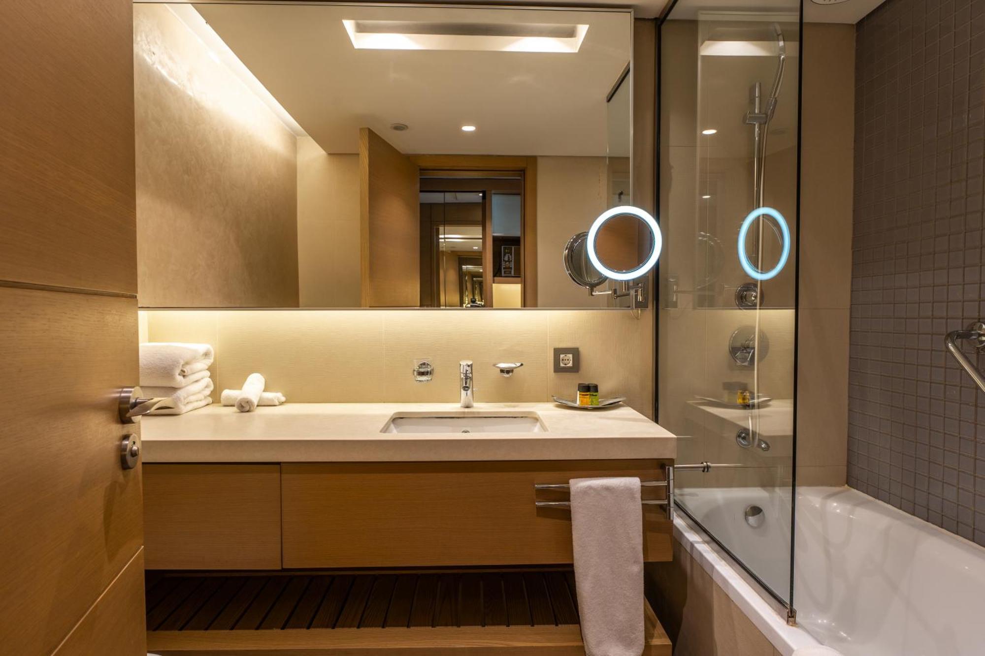 Superior Twin or Double Room Balcony