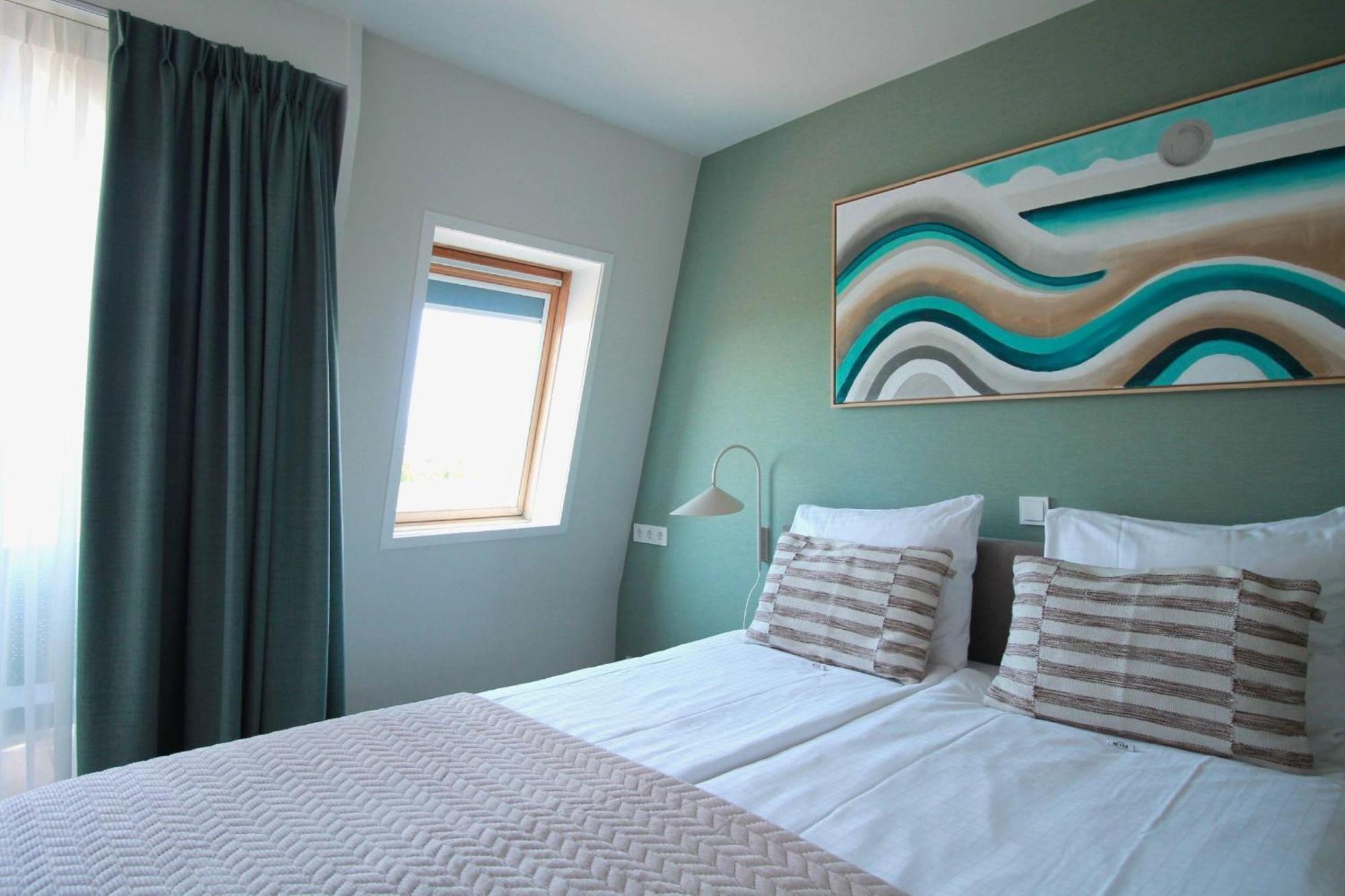 Comfort Doppelzimmer mit Meerblick und ebenerdiger Dusche – Nichtraucher