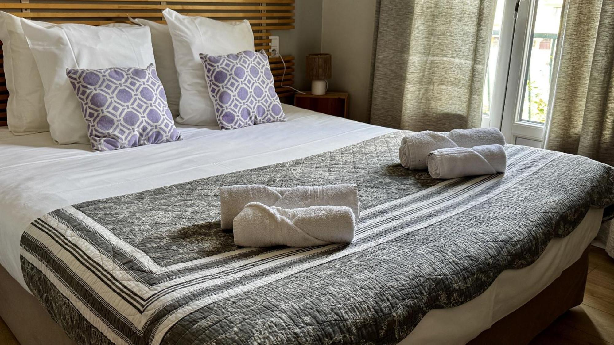 Double Room,1701245378:JPEG