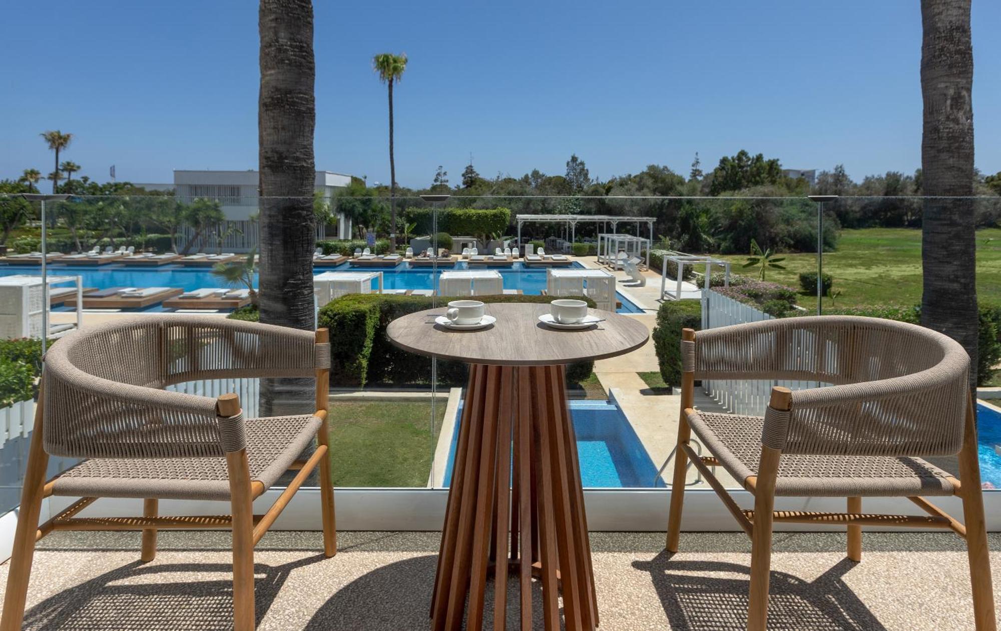 G2PV Grand Two Bedroom Suite Pool View
