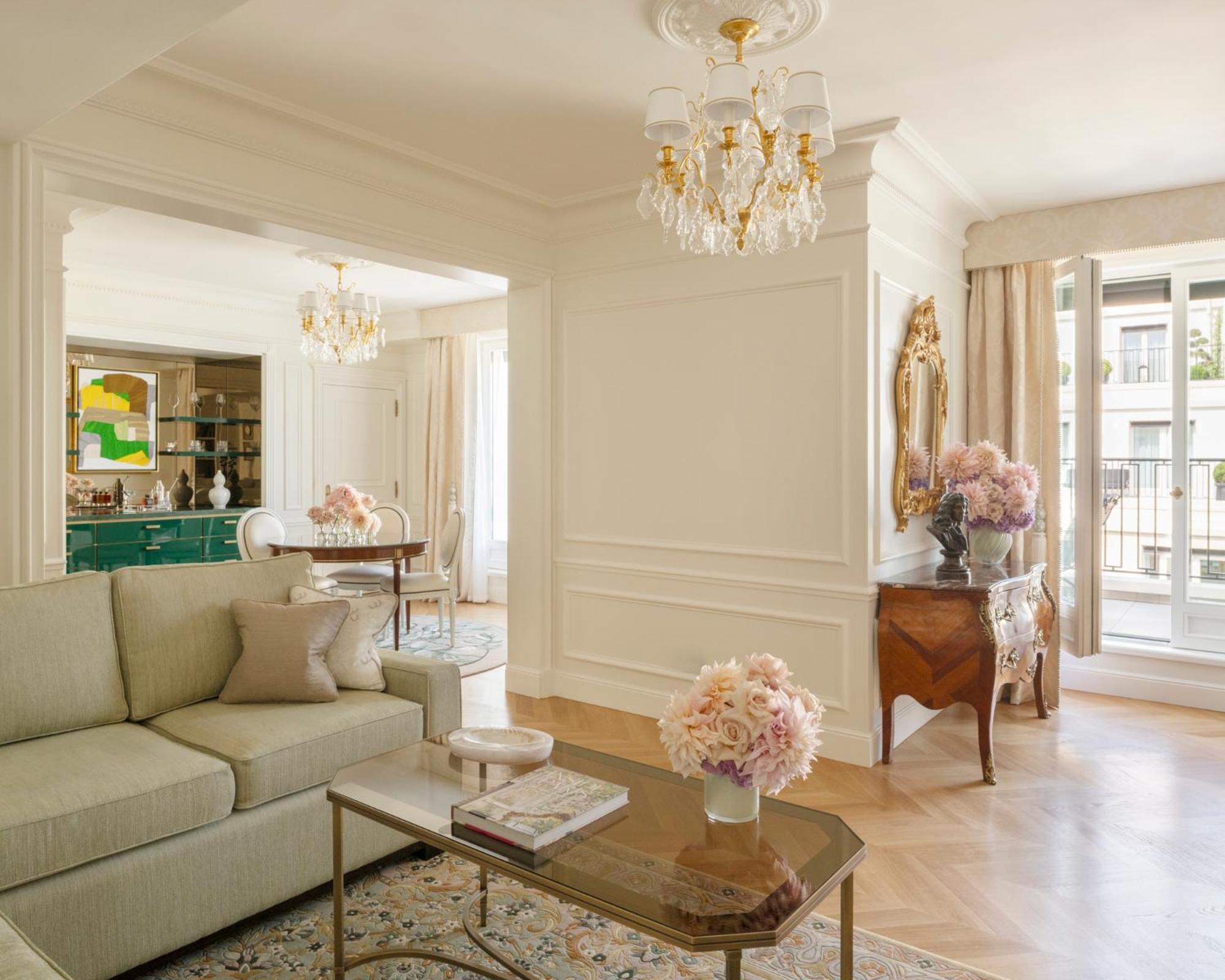 Premier One Bedroom Suite King