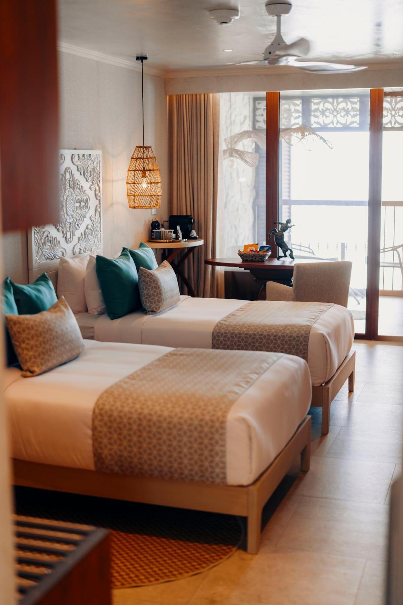 Suite with Hot Tub