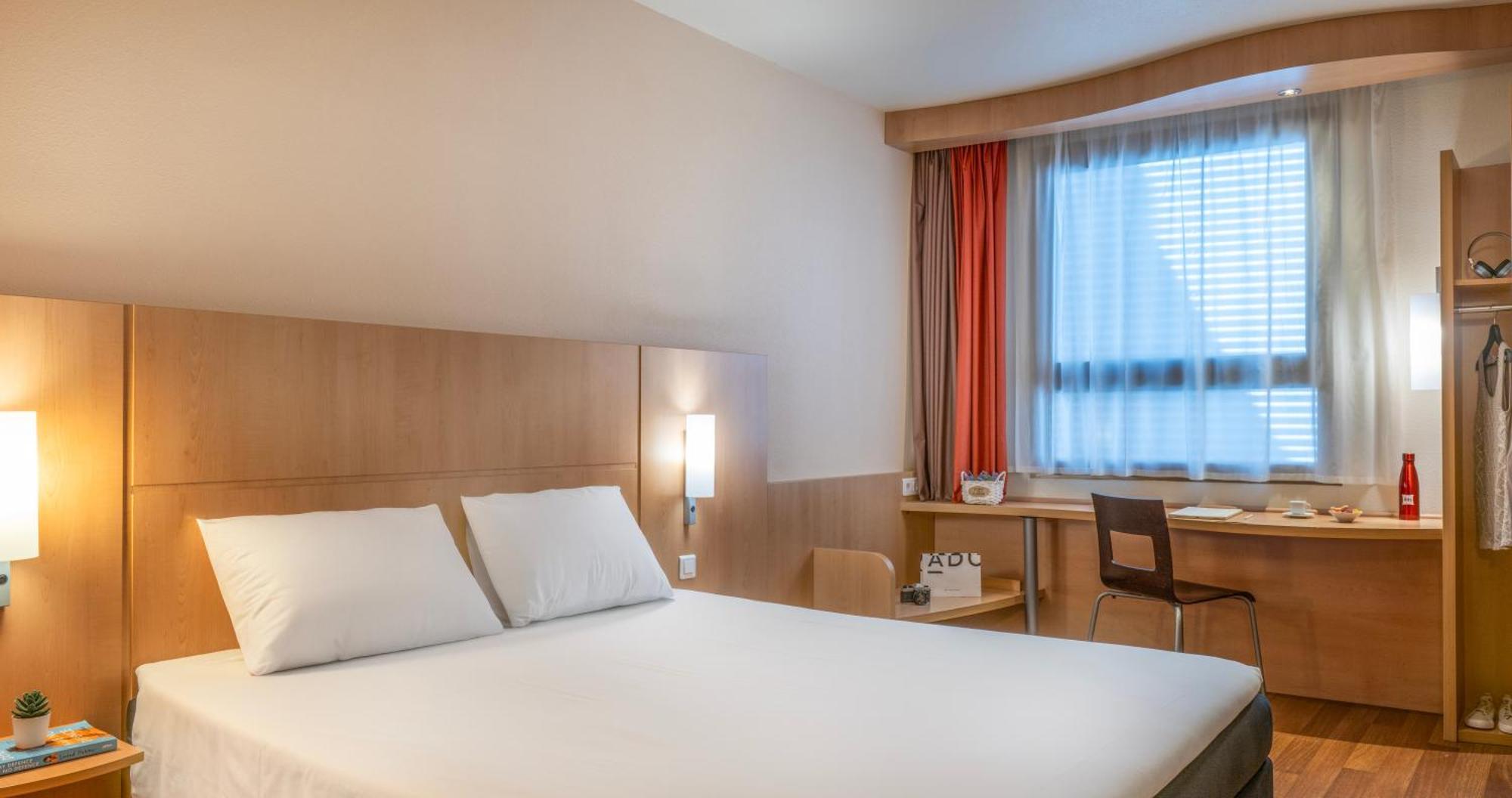 Standard Non Smoking Room One Double Bed