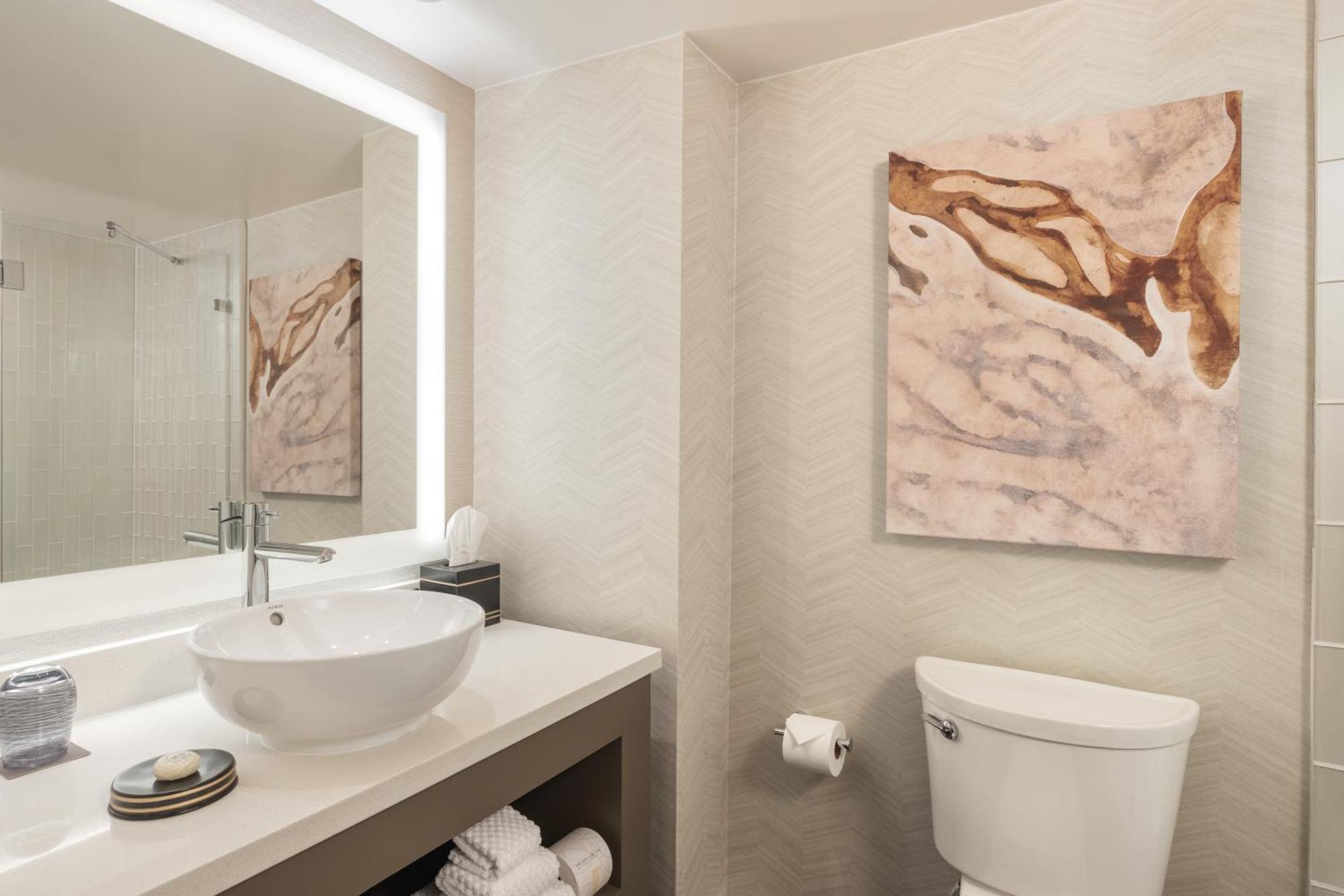VIP Two Queen Room