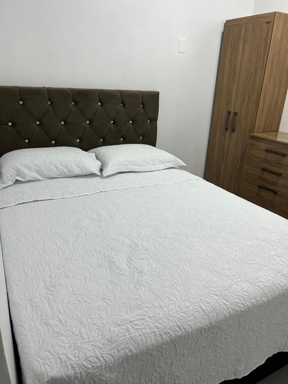 Quarto Duplo Família