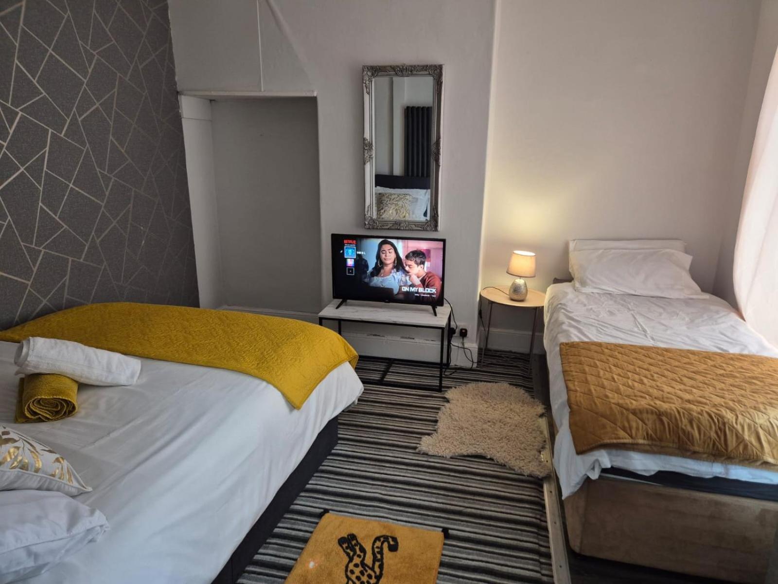 Triple Room