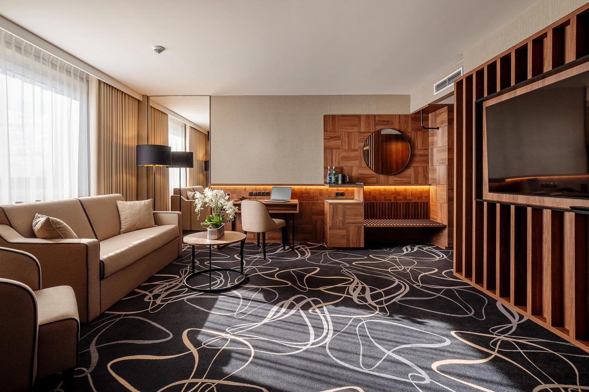 Apartment,1695738695:JPEG