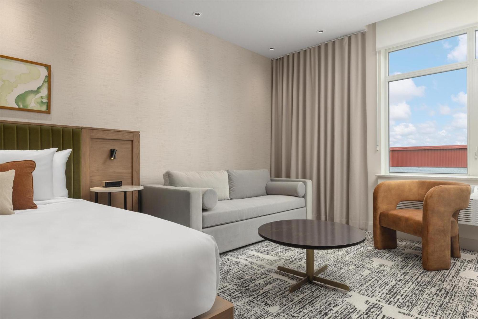 King Room with Kitchenette and Sofa Bed
