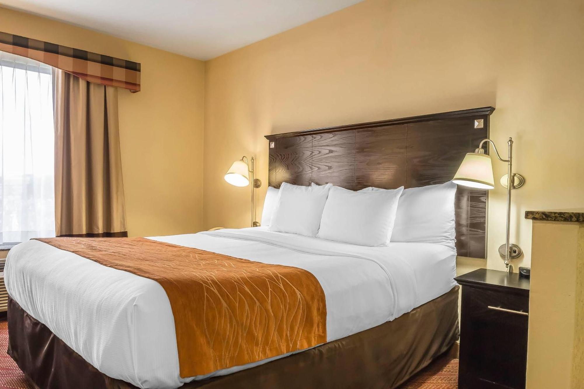 Suite met kingsize bed