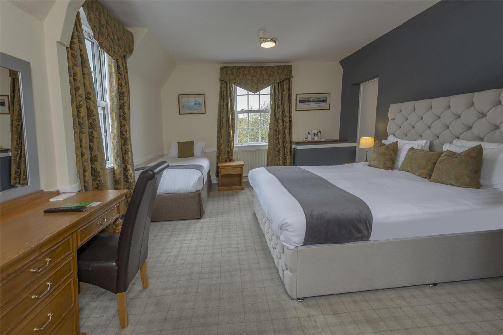 Standard Family Room with One King Bed, One Single Bed and Sofa Bed - Non-Smoking