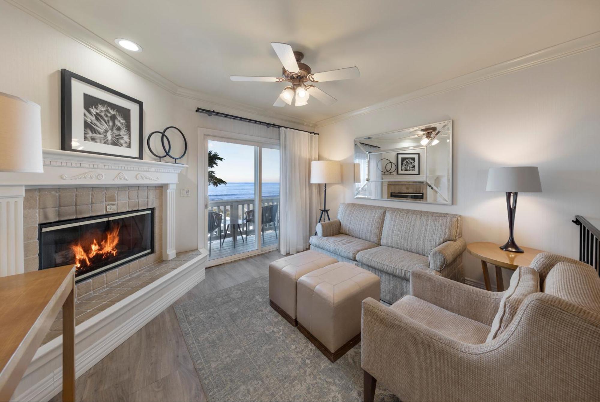 Suite con 2 camas grandes y vistas al mar