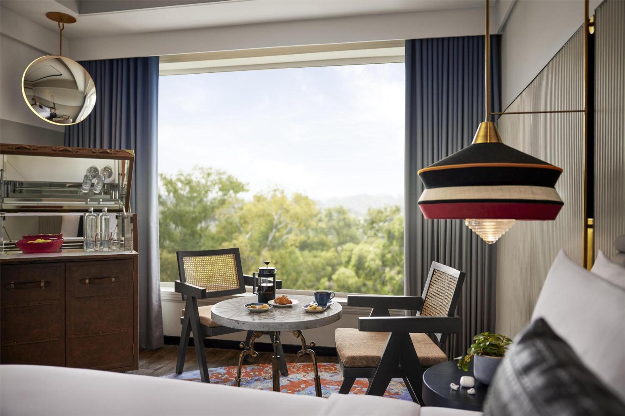 King Room disc on Food Soft Beverage Laundry SPA Credit INR 1000 T&C apply