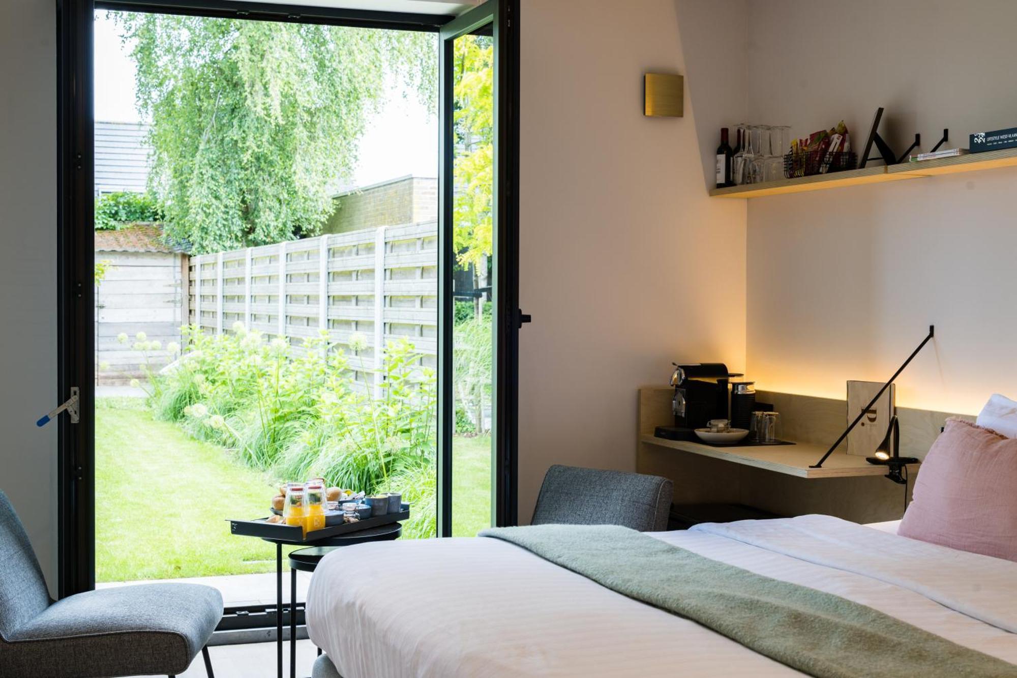 Double or Twin Room Garden View