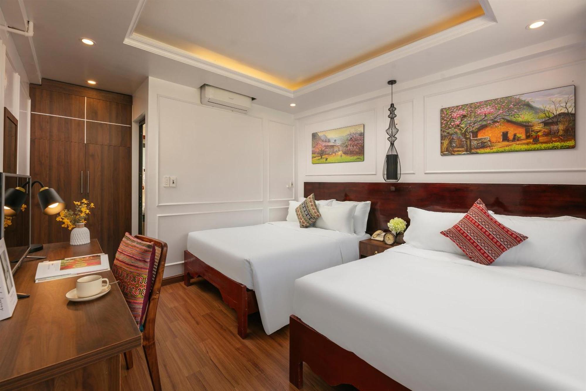 Phòng Superior 2 giường đơn nhìn ra cảnh thành phố