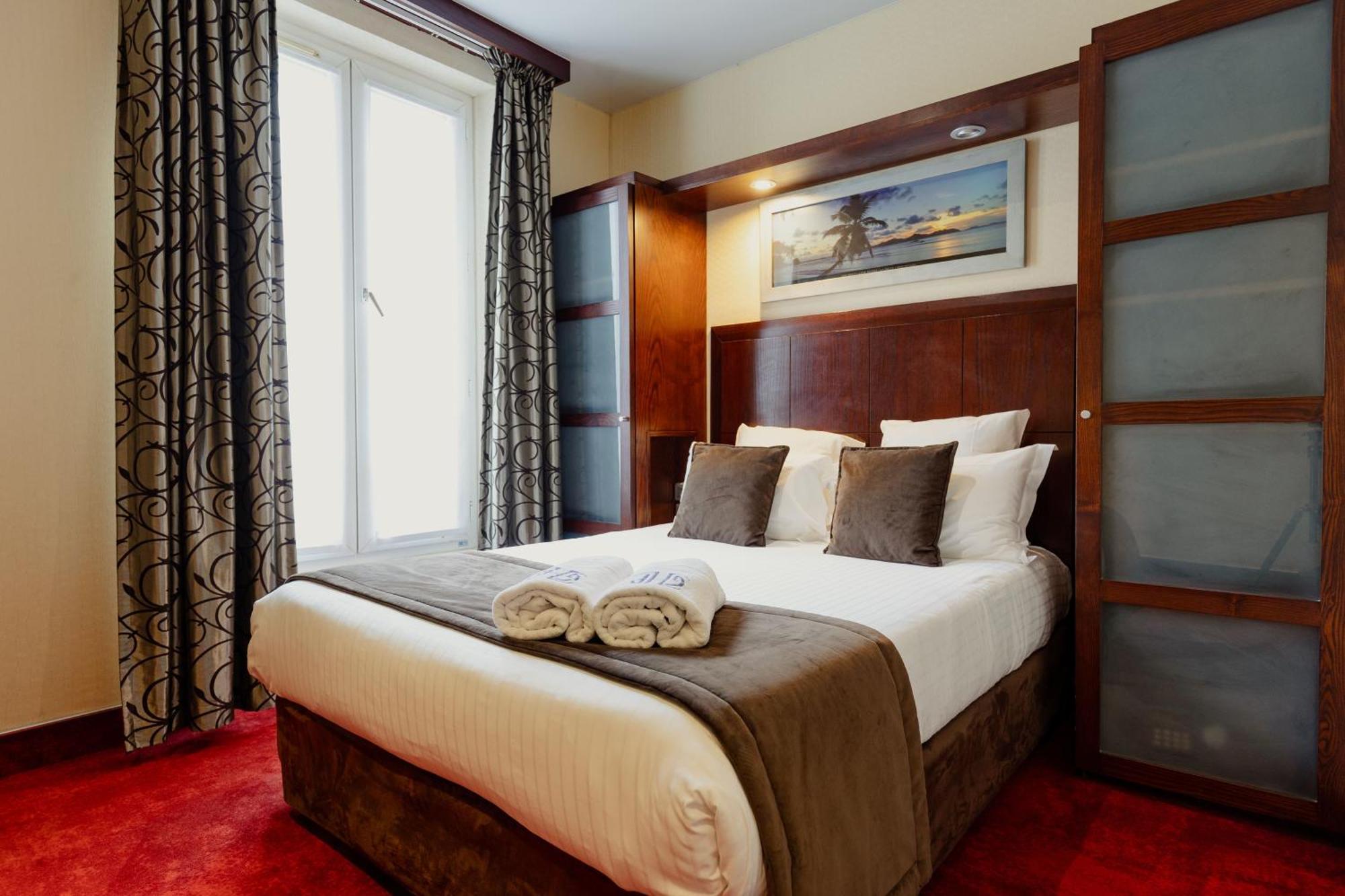 Superior Room,1697781830:JPEG