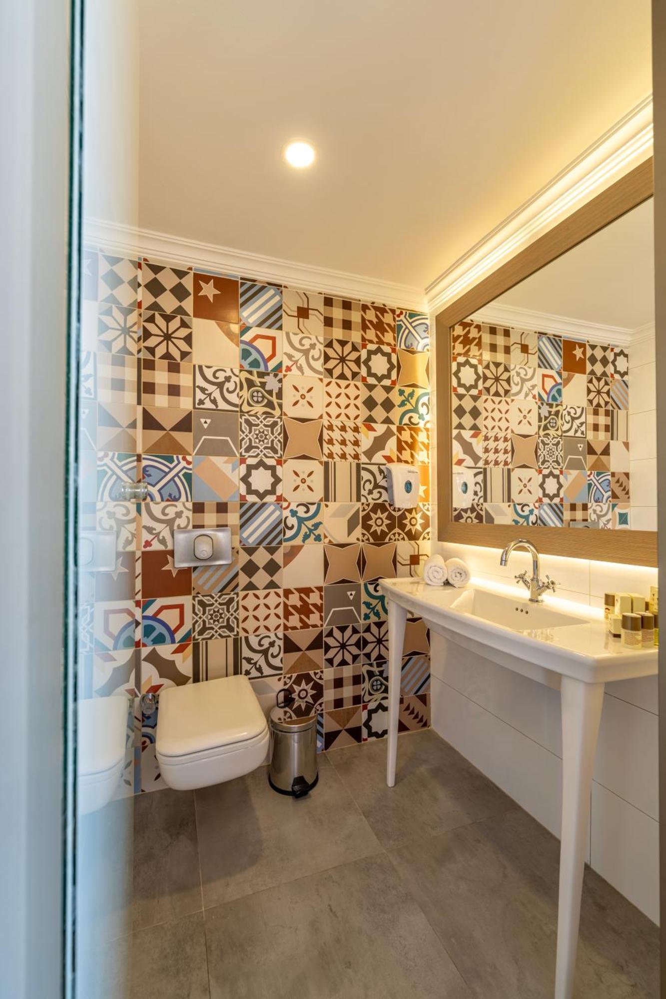 Premier Side Sea View Room,1742600497:JPEG