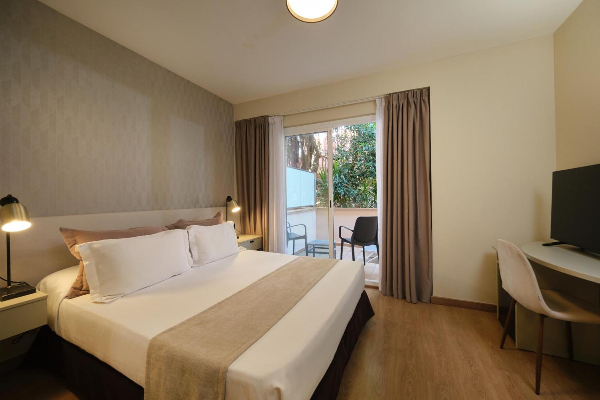 Double Room Terrace,1697787667:JPEG