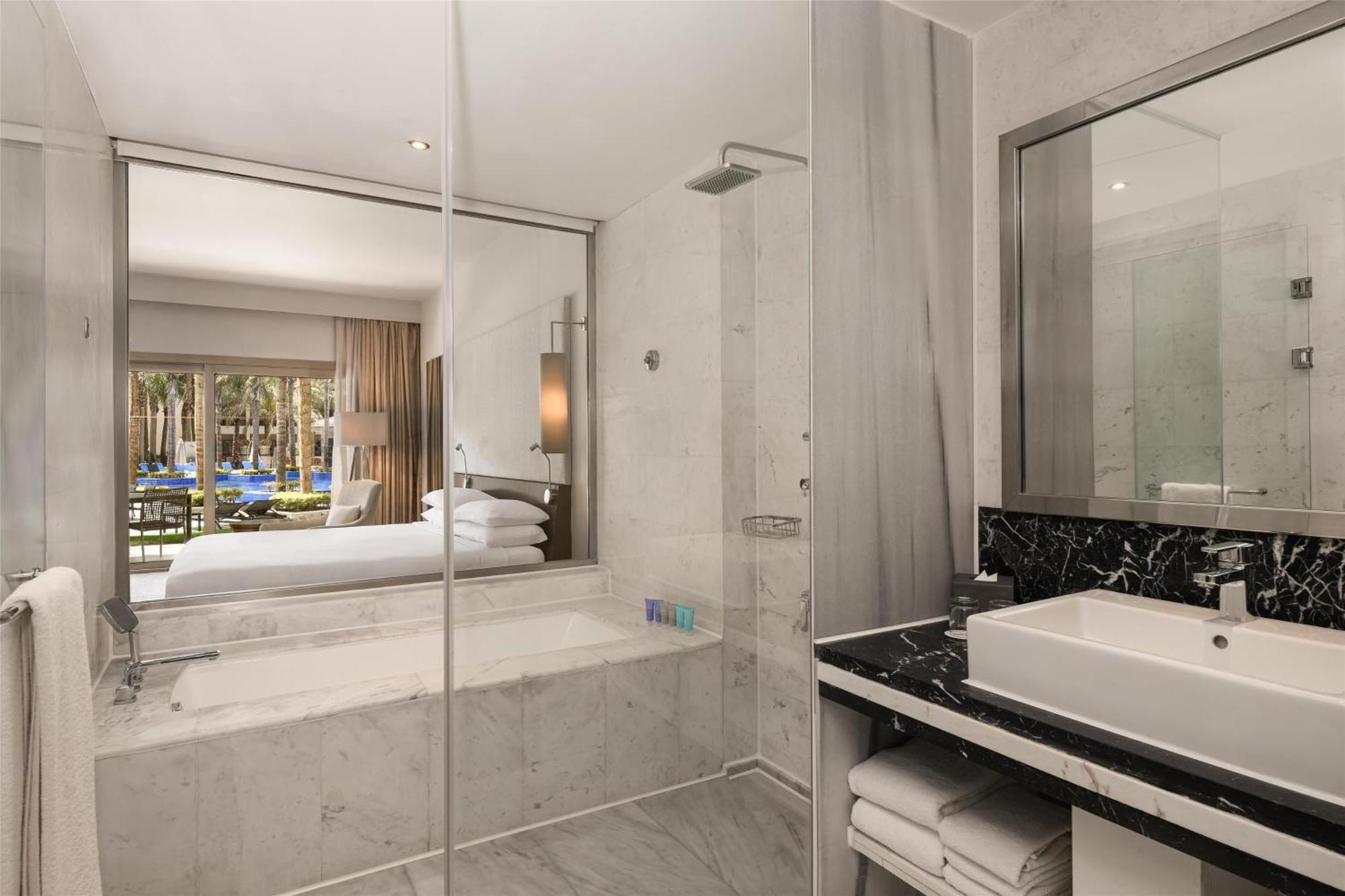 Dusit Suite