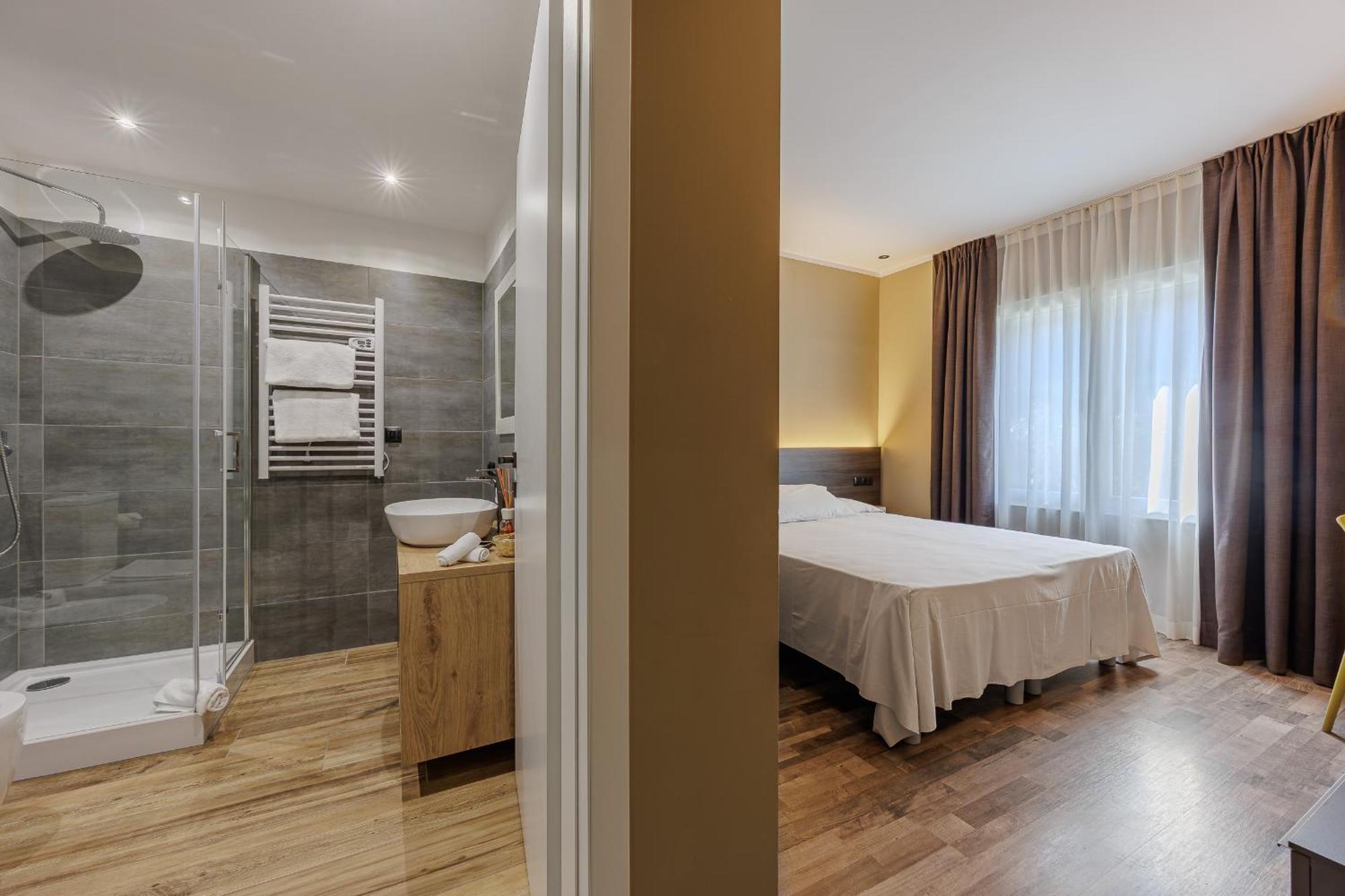 Double or Twin Room,1697823820:JPEG
