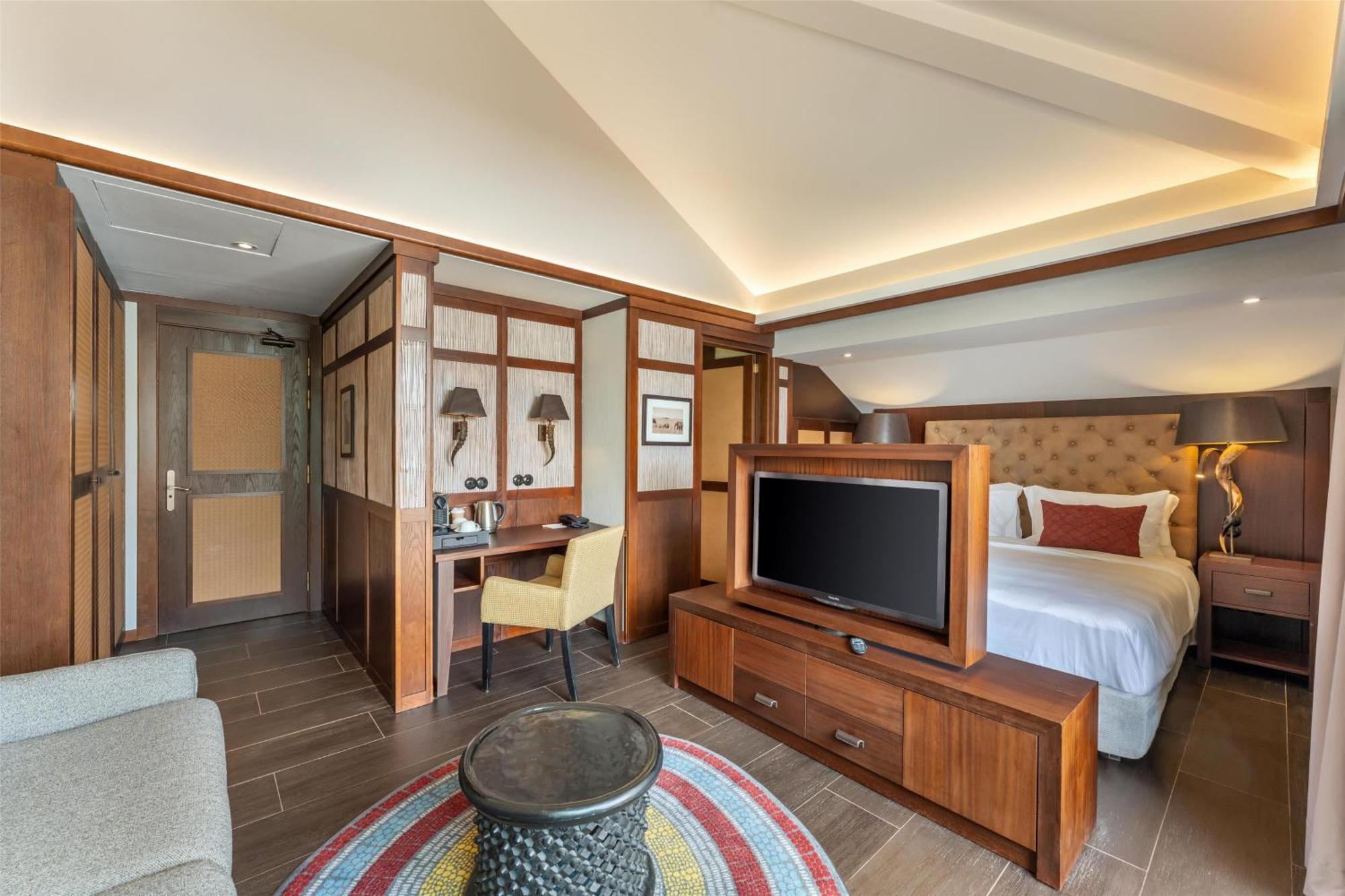 African Junior Suite